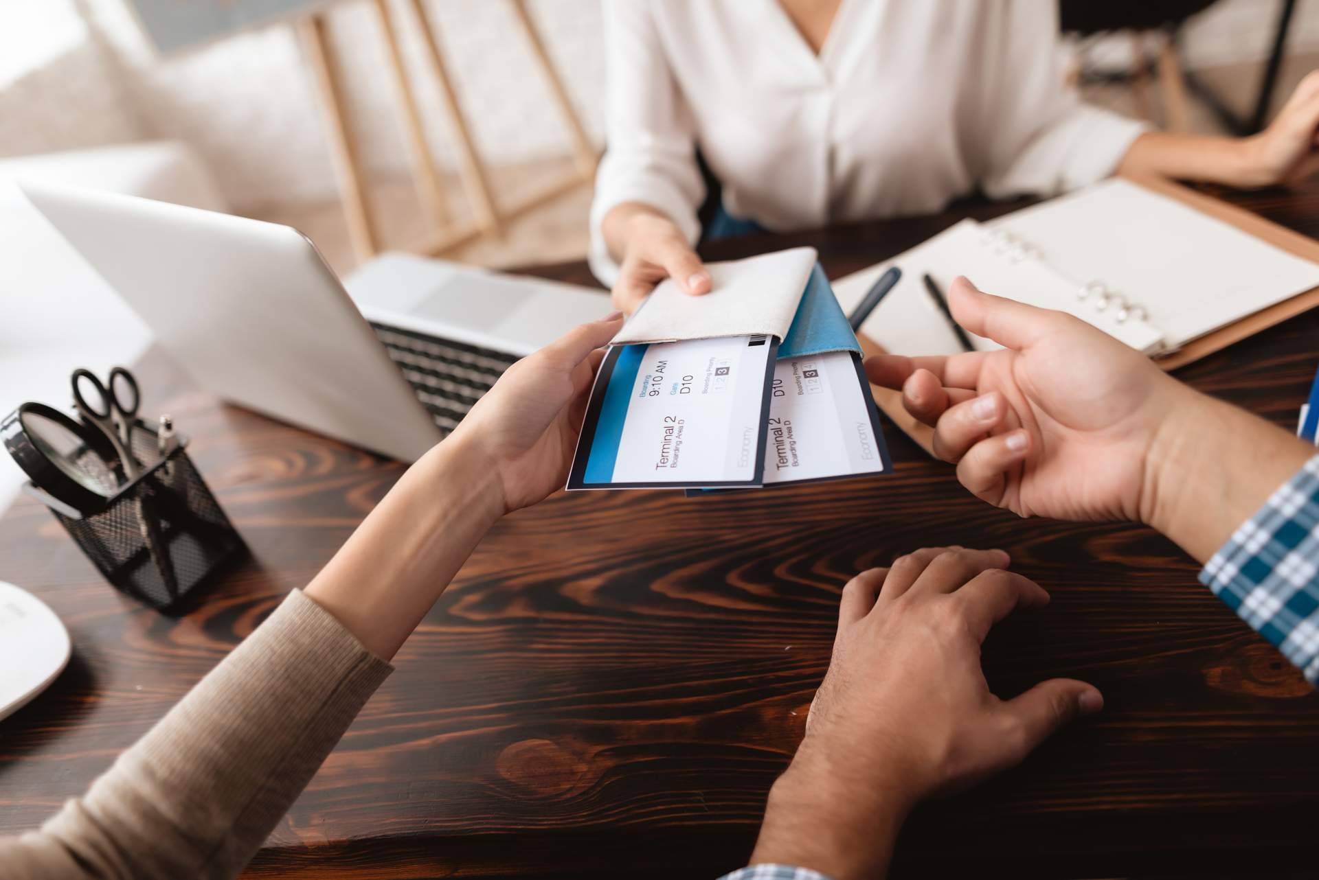 Optimizar las empresas del sector turístico mediante un listado de camping en España y emails de agencias de viajes, por BancoDatos
