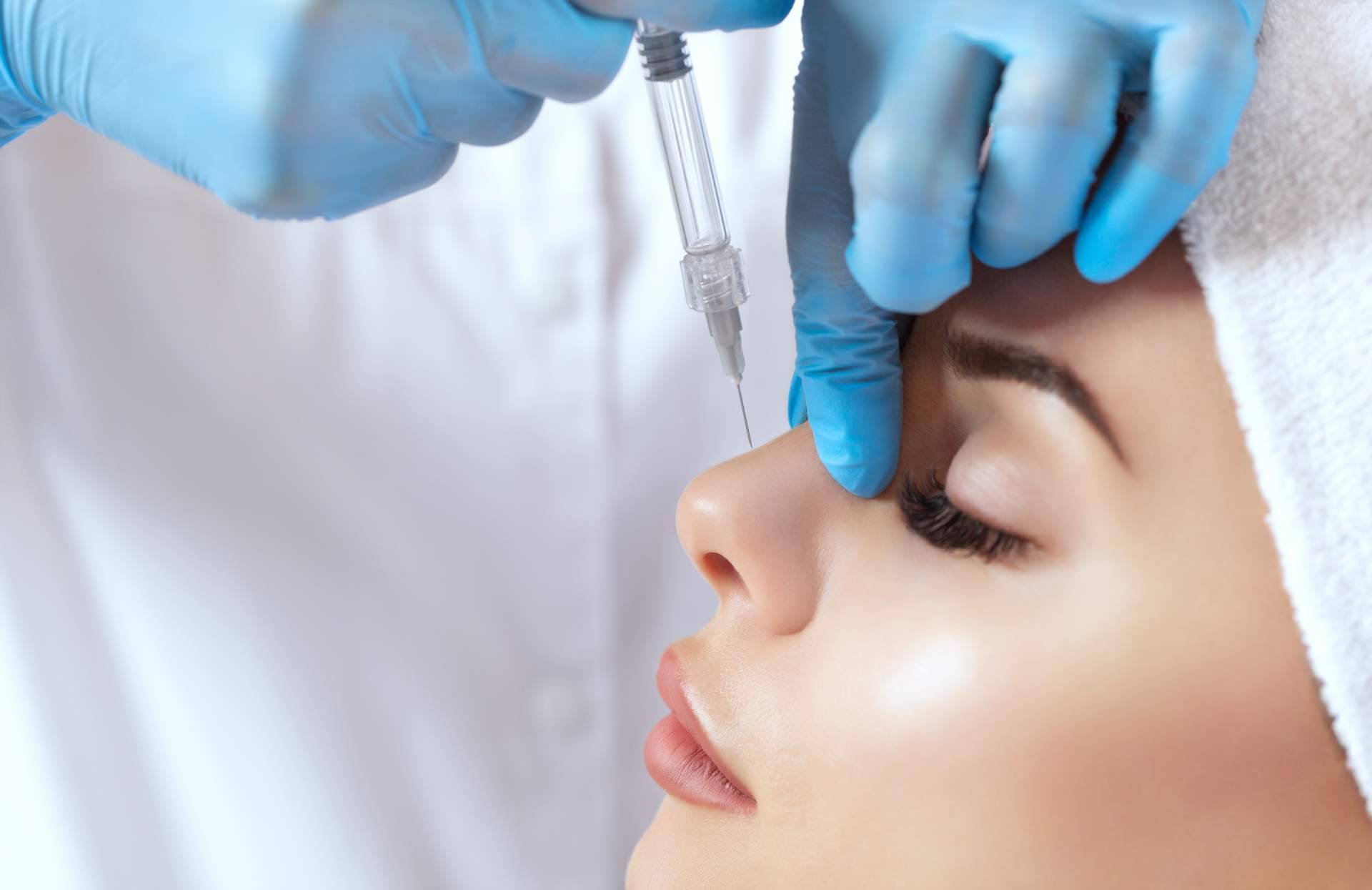 La rinoplastia sin cirugía con resultados exitosos de Dr. Luigi Grossi