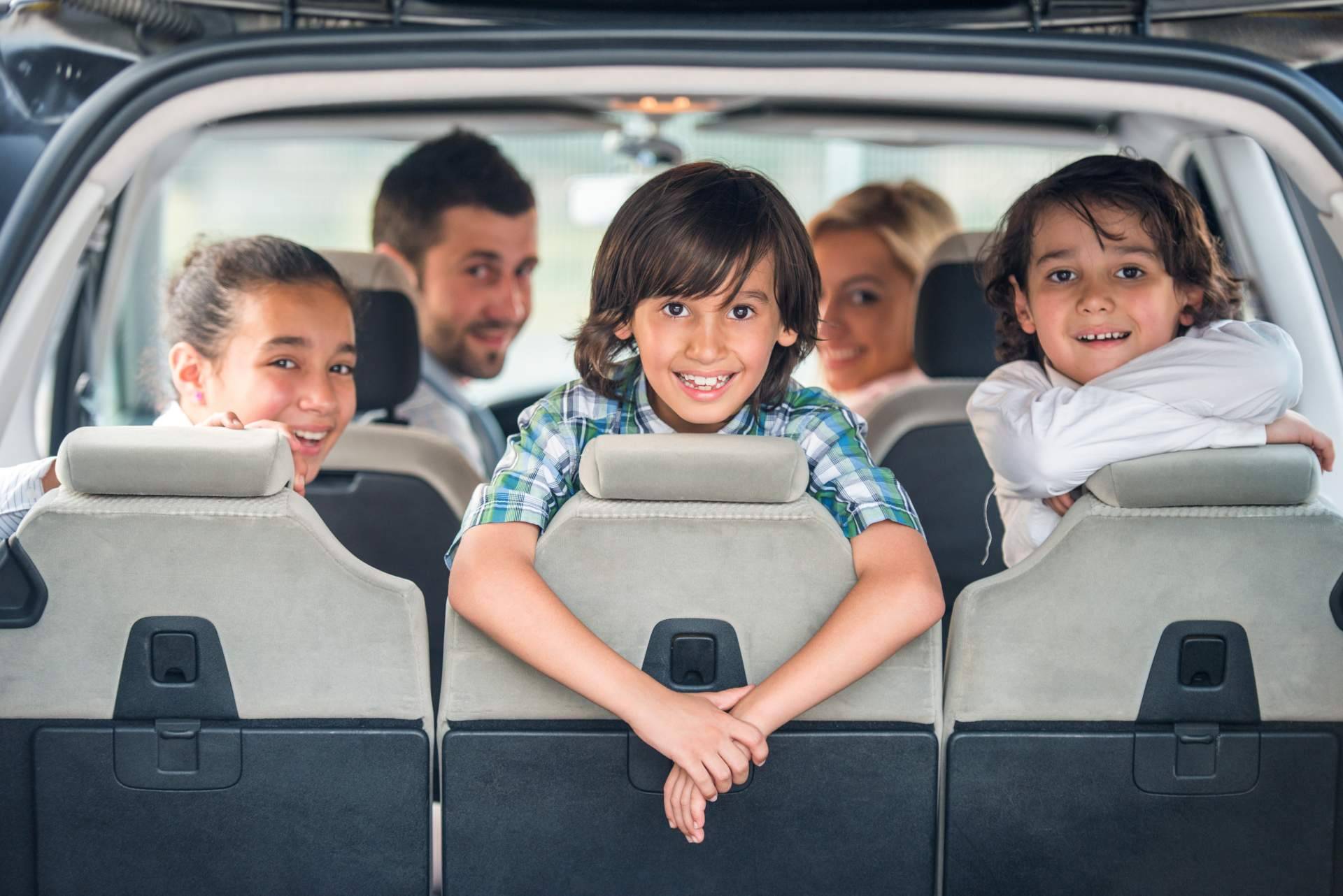 El sistema de Cartrack ayuda a las familias y particulares con sus diversos beneficios