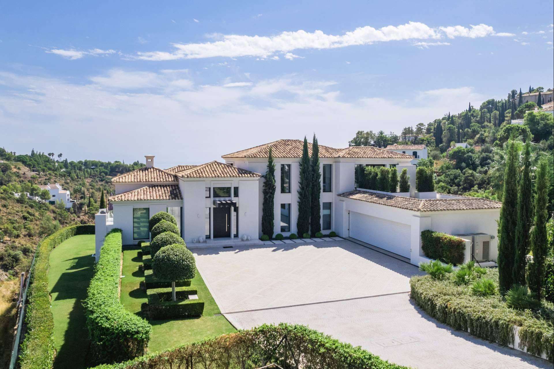 Zeuthen & Company, la inmobiliaria de lujo donde adquirir villas en la Costa del Sol