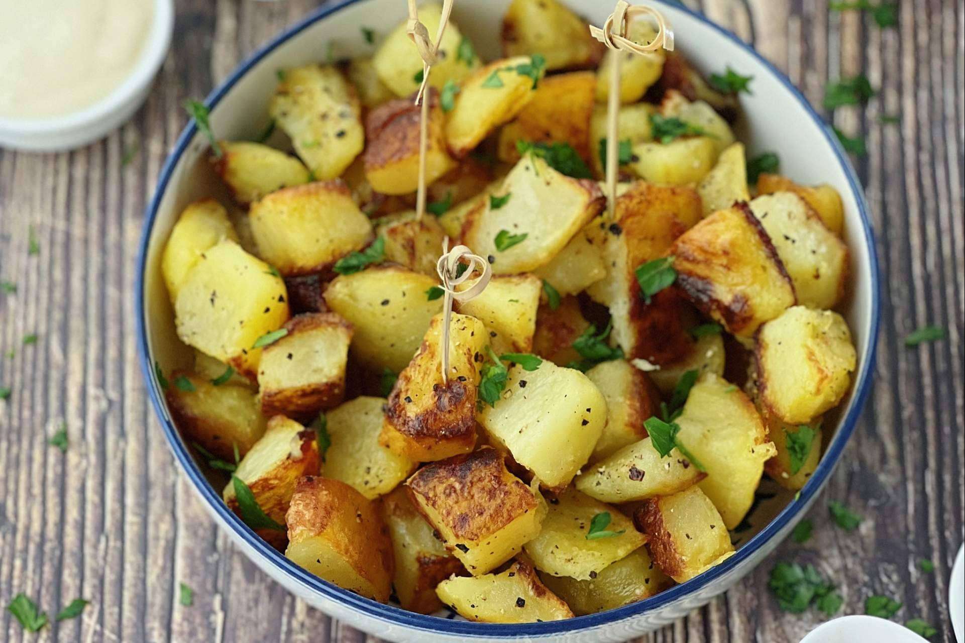 Vanessa Venturas presenta la receta patatas bravas para hacer en casa
