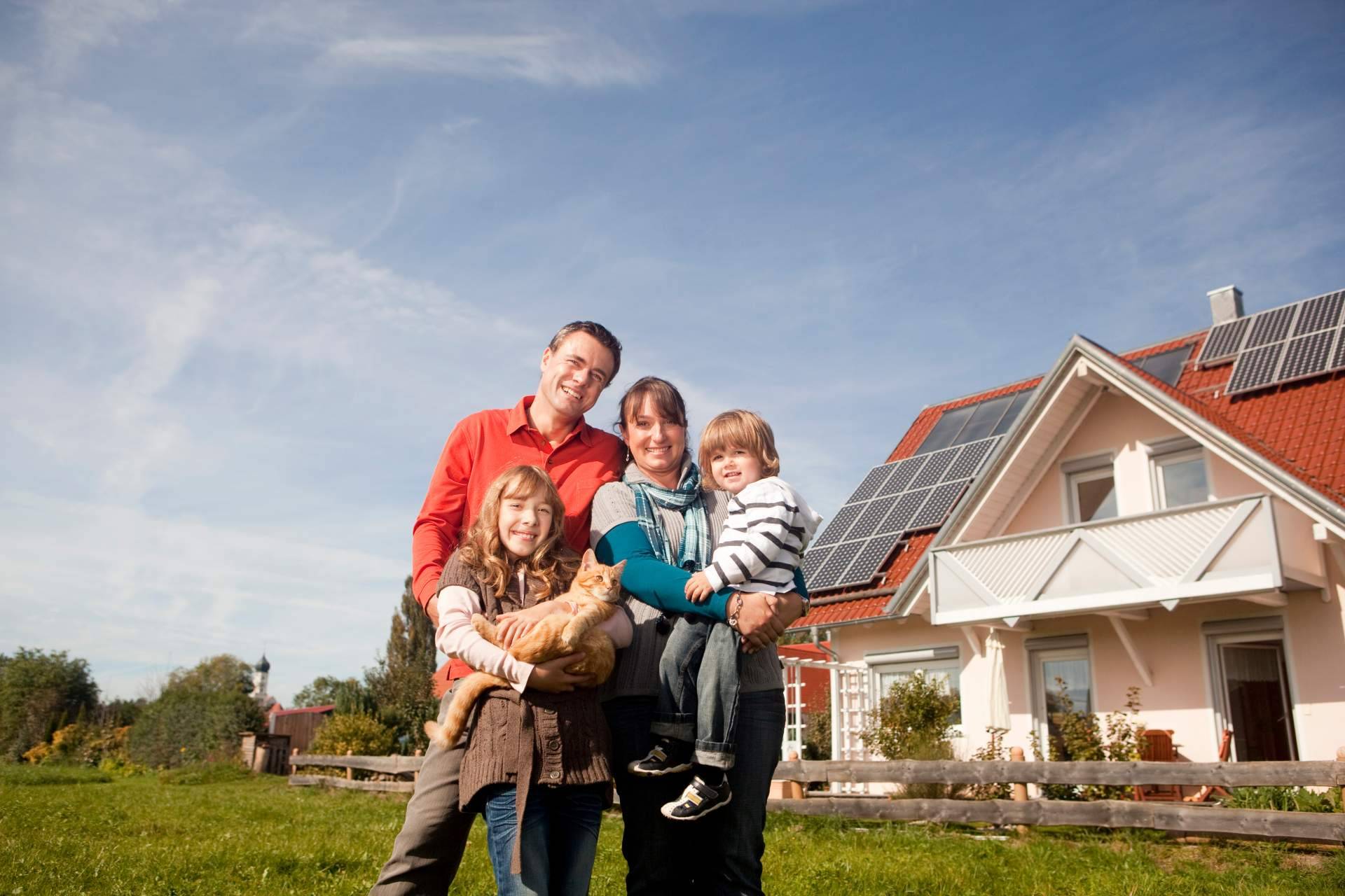 ¿Cómo instalar placas solares de forma fácil?