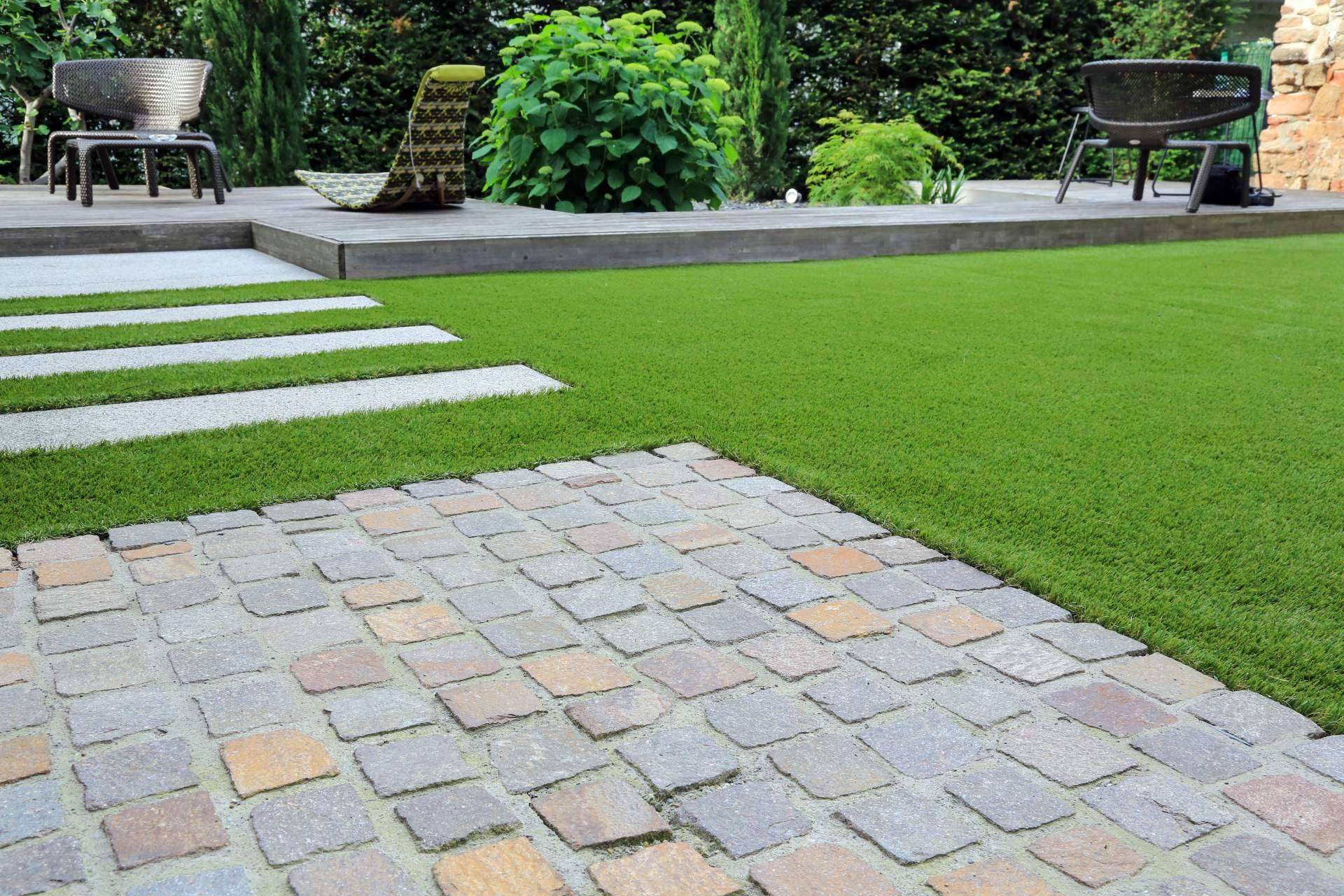 Las ofertas del Black Friday 2022 en césped artificial y jardín vertical disponibles en JardinVertical.es