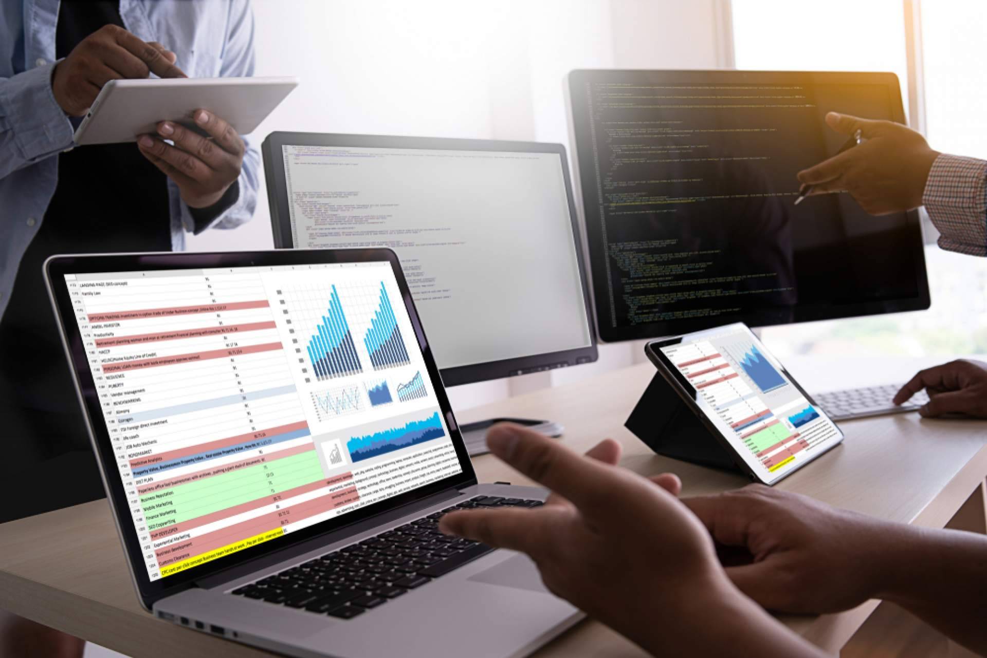 El papel del consultor SEO y trafficker digital, por Francis Romero