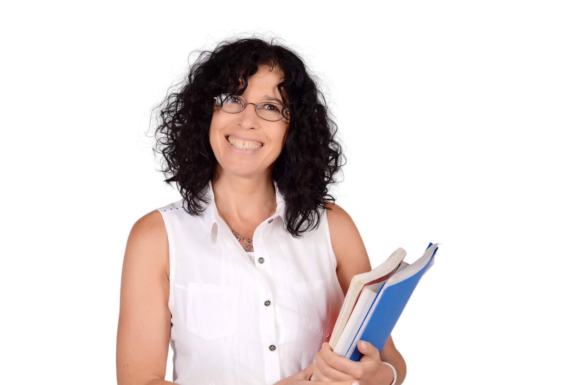 EOI Por Libre abre las inscripciones en los cursos 2023 para conseguir la certificación de la EOI