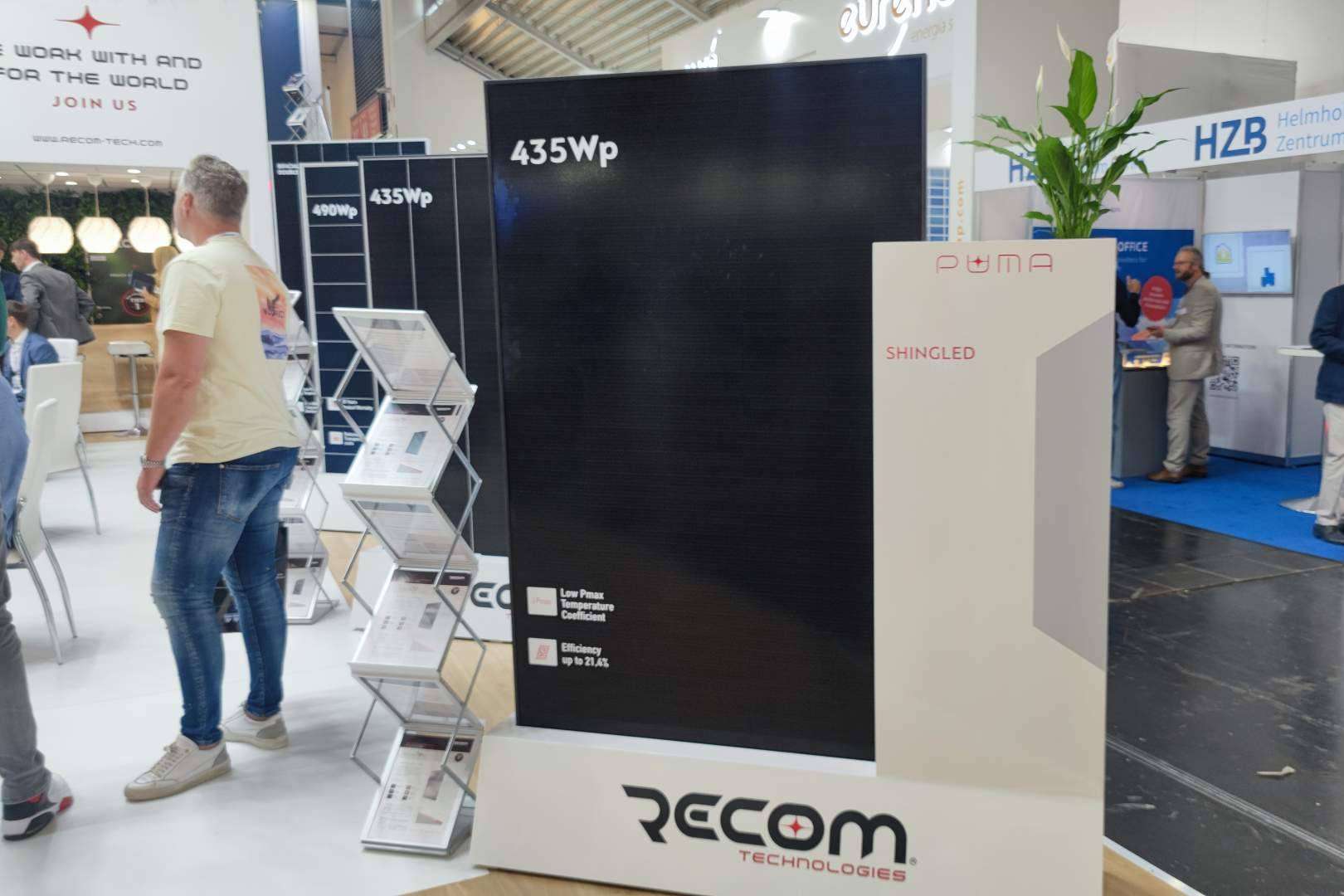 Nuevo acuerdo entre Recom y El Almacén Fotovoltaico para la distribución de sus productos en España