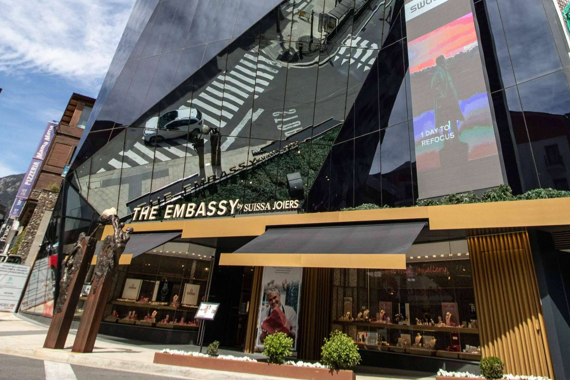 The Embassy Store lanza una nueva edición de su revista