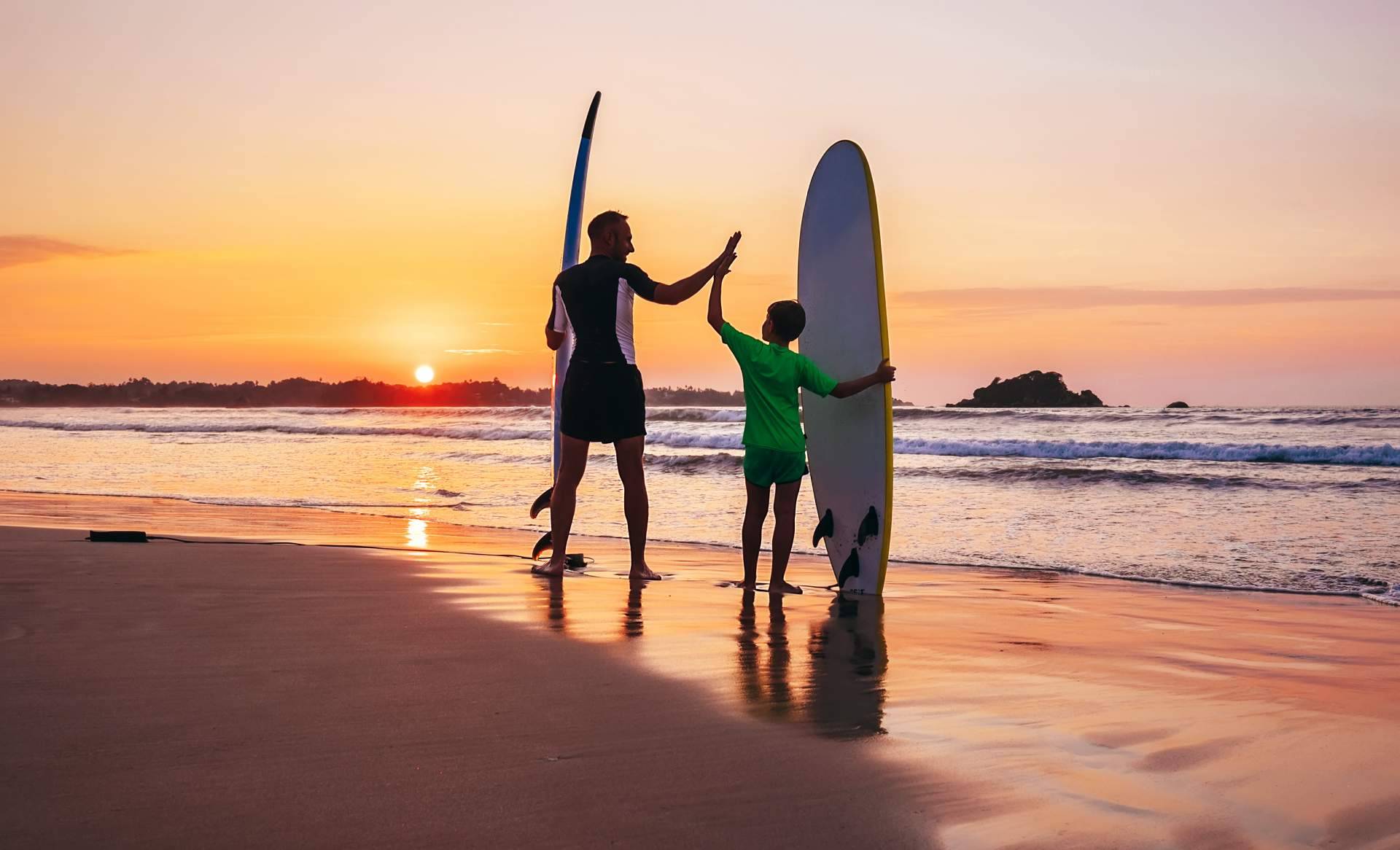 Cuáles son los beneficios del surf para niños, por Watsay Surf School
