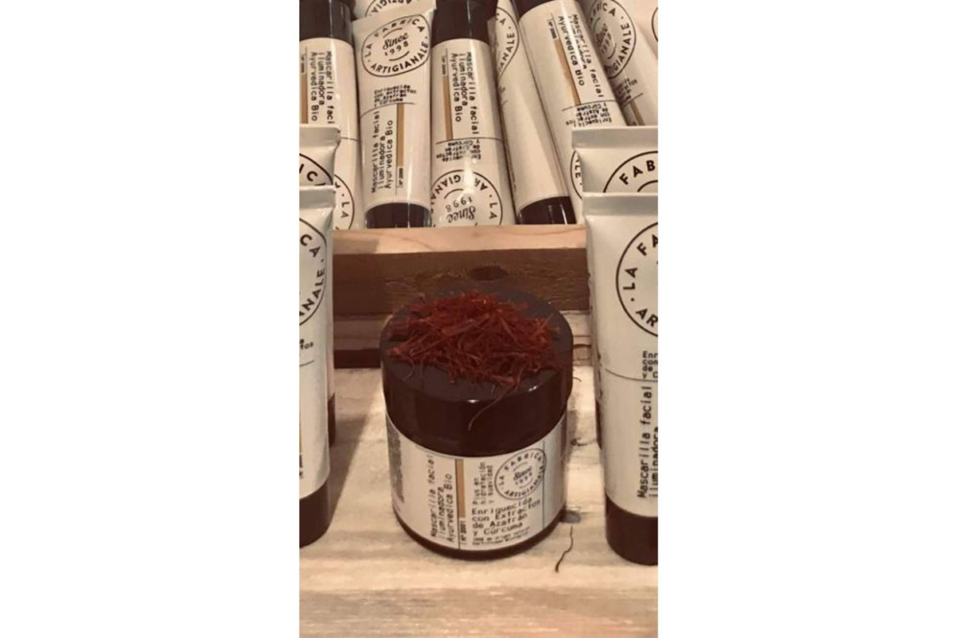 Distintas variedades de champú sólido y mascarillas faciales de la mano de La Fábrica Artiginiale