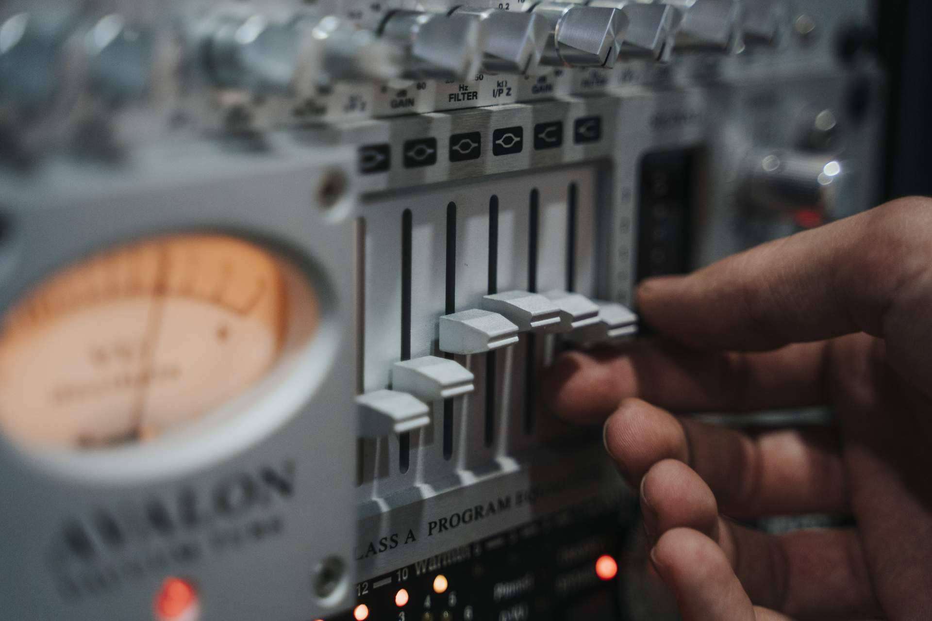 ¿Qué salidas profesionales tiene un productor musical?