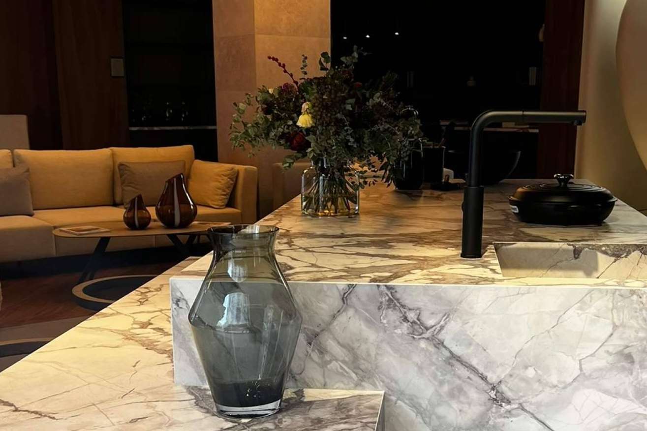 Inducción dual, cocción y electricidad inalámbrica de la mano de Cloen