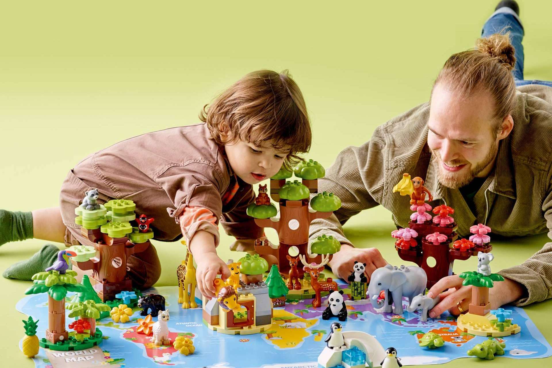 Durante las navidades, el Grupo LEGO® acompañará a familias y niños con más de 300 novedades para todos los gustos