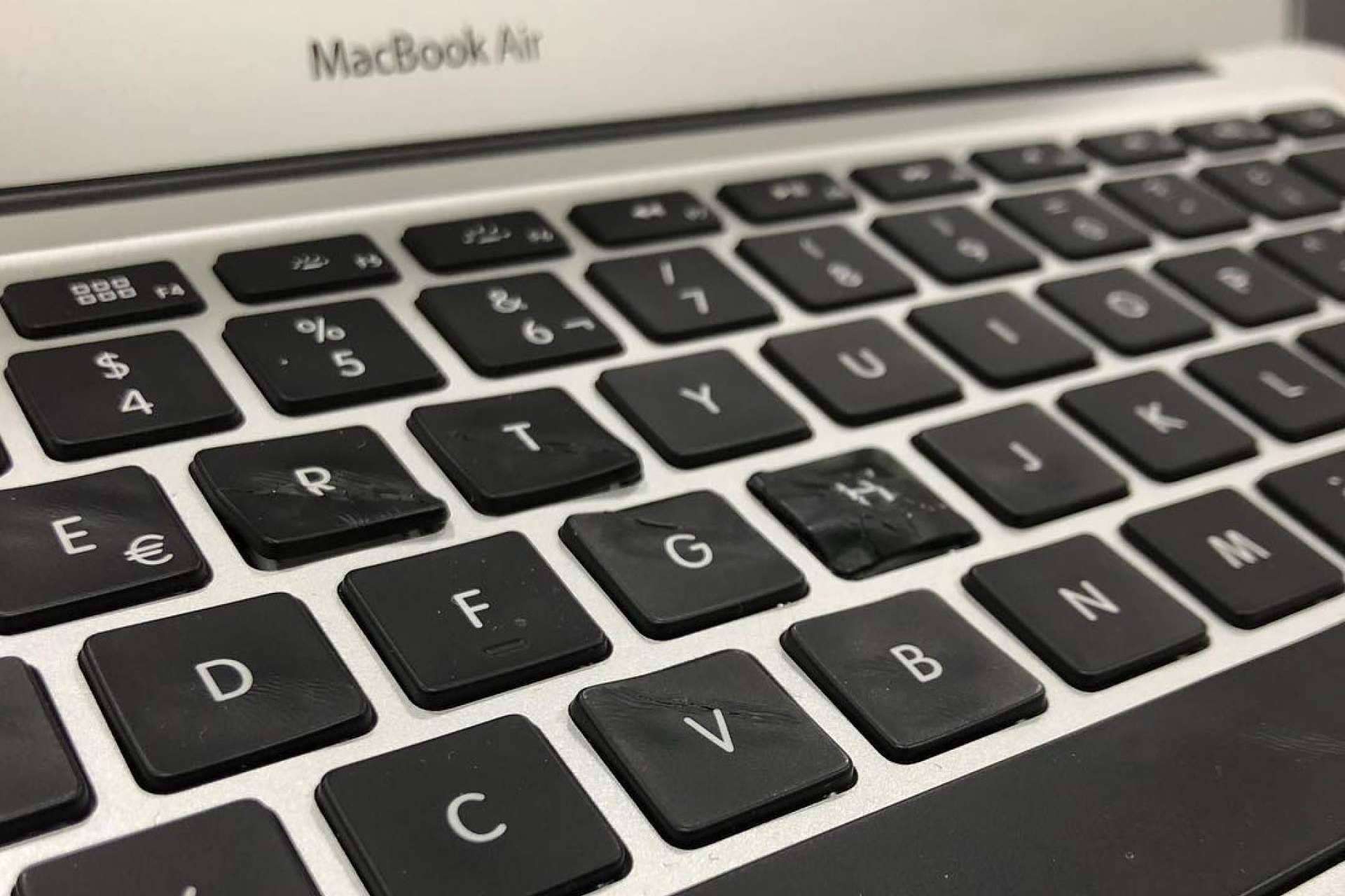 Los expertos en la reparación de iMac y de otros dispositivos de la marca Apple en Barcelona de iRepairs