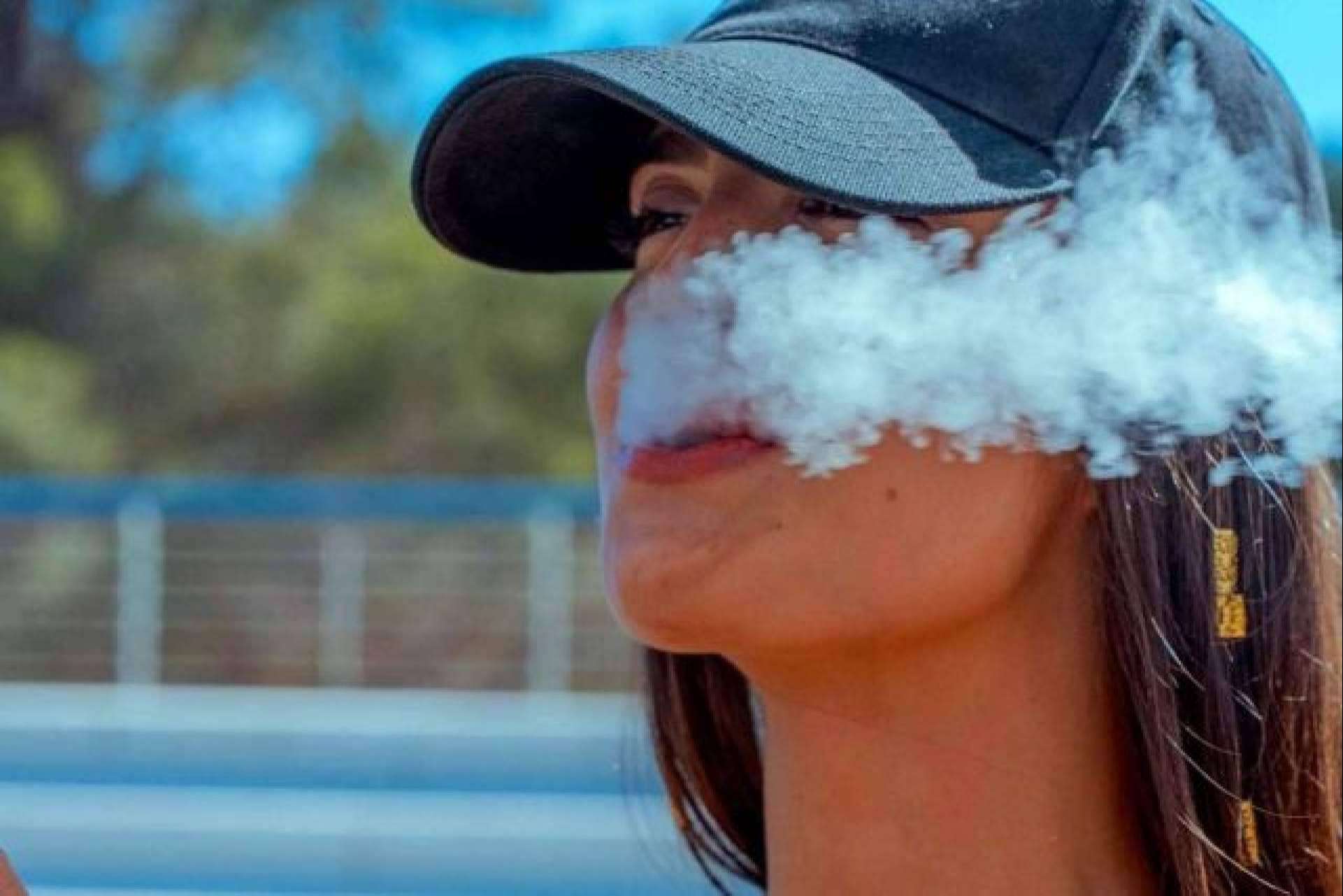 Dejar de fumar a través de vapers, la estrategia de Insta Puff