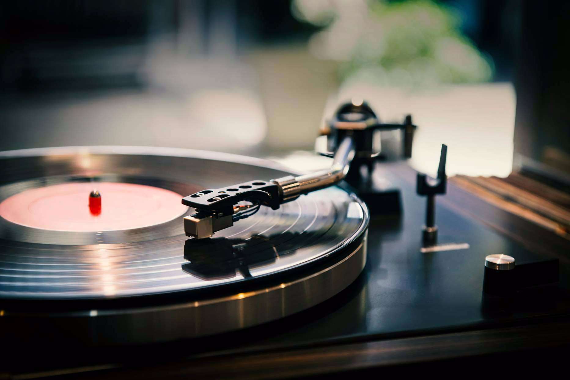 Cuáles son los beneficios de estudiar música en la Escuela de Música La Clave