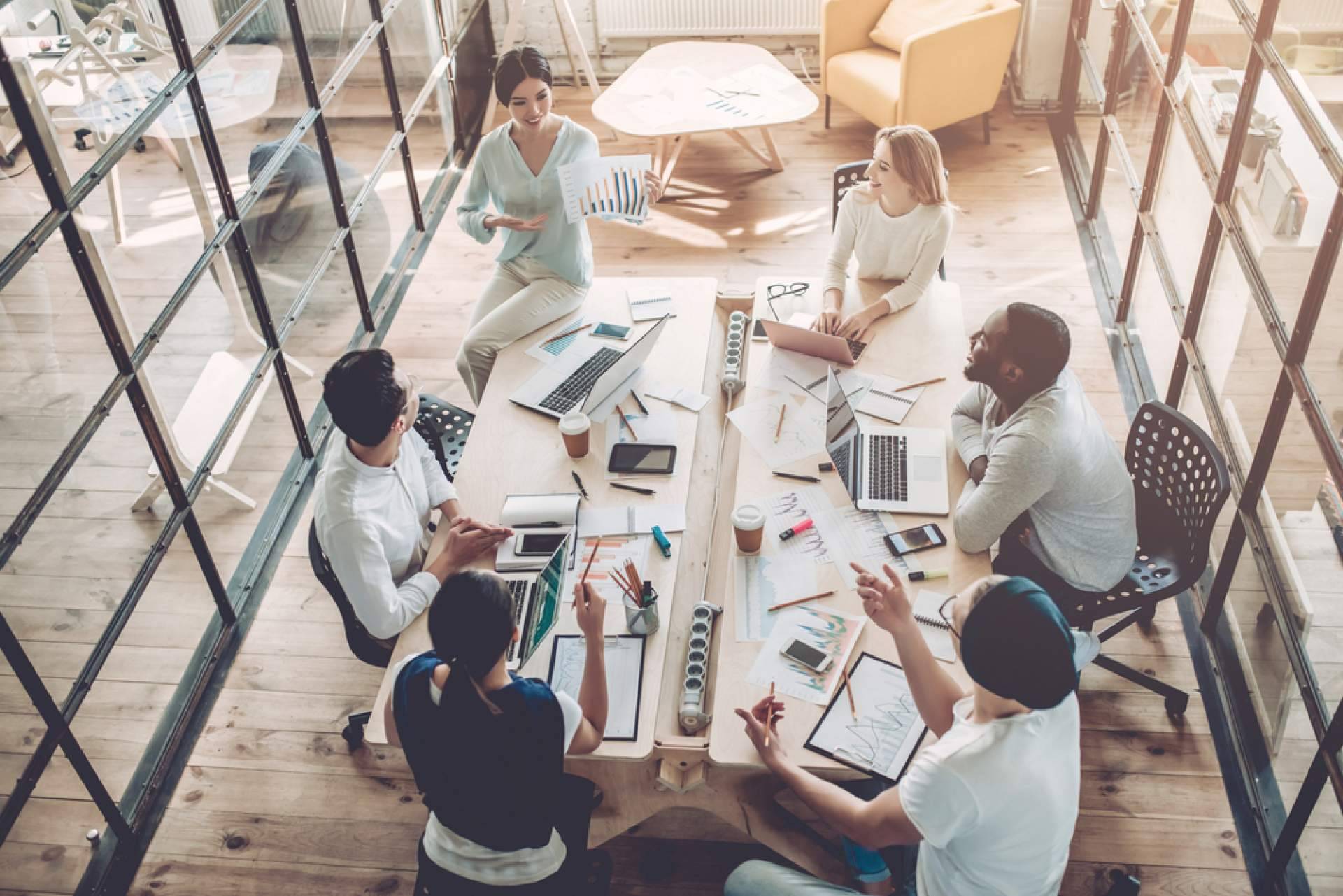 Servicio de internet para empresas, con Vivacable