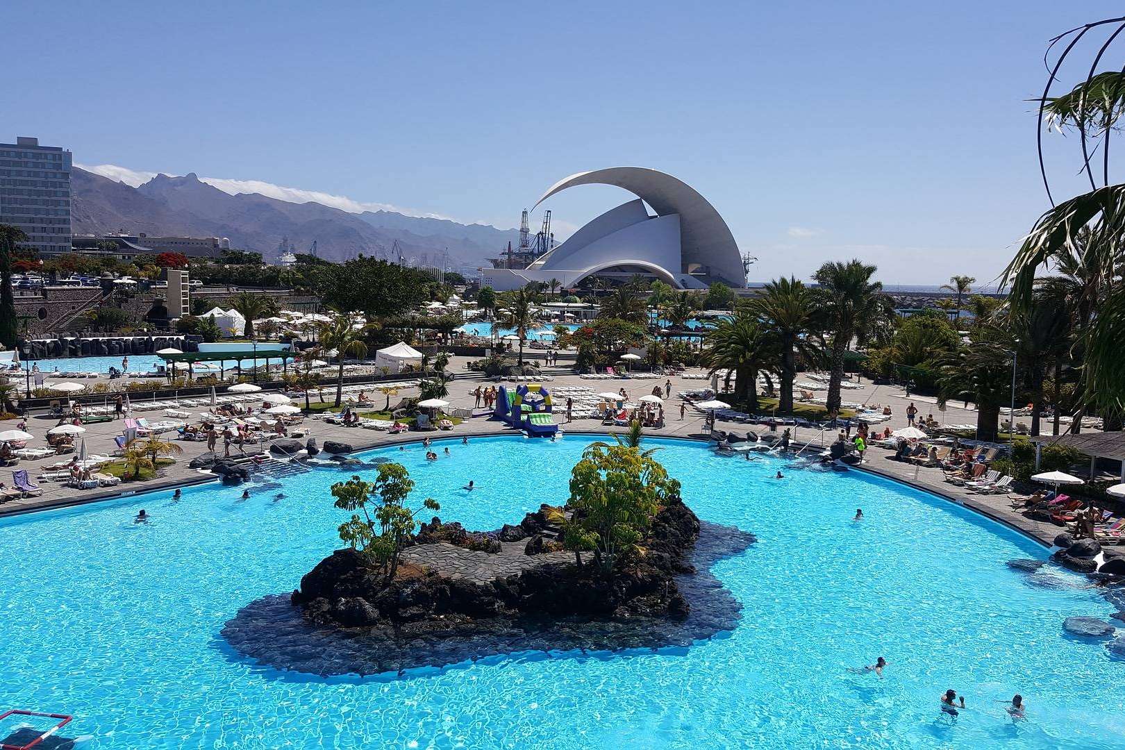 ISholidays.com ofrece unas vacaciones en Santa Cruz de Tenerife
