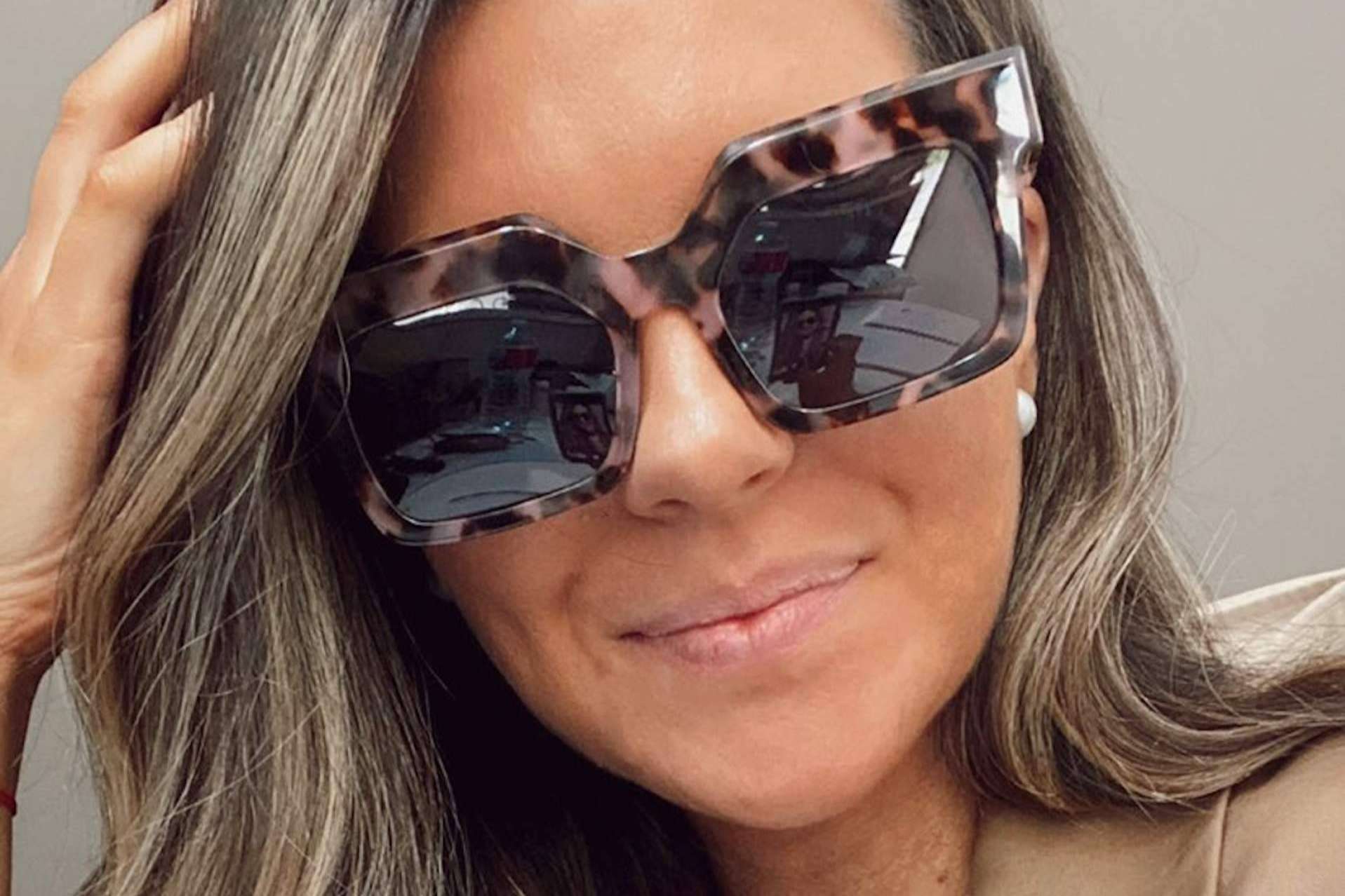 El complemento perfecto para cualquier outfit en el día a día, las gafas de sol para mujer de DuBeck Eyewear