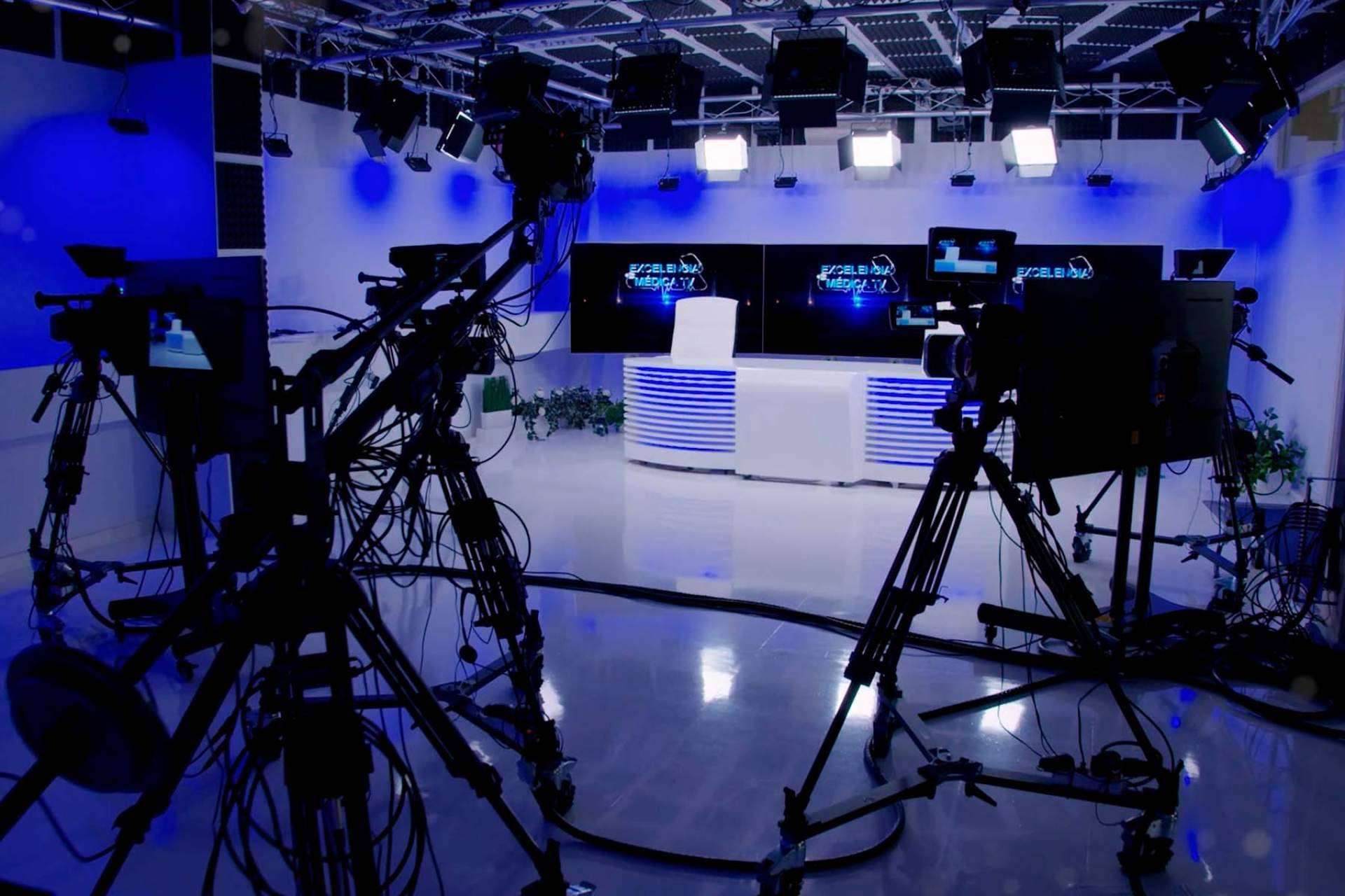 ¿Dónde encontrar un canal de TV médico especialista en grabación de quirófanos? Excelencia Médica TV