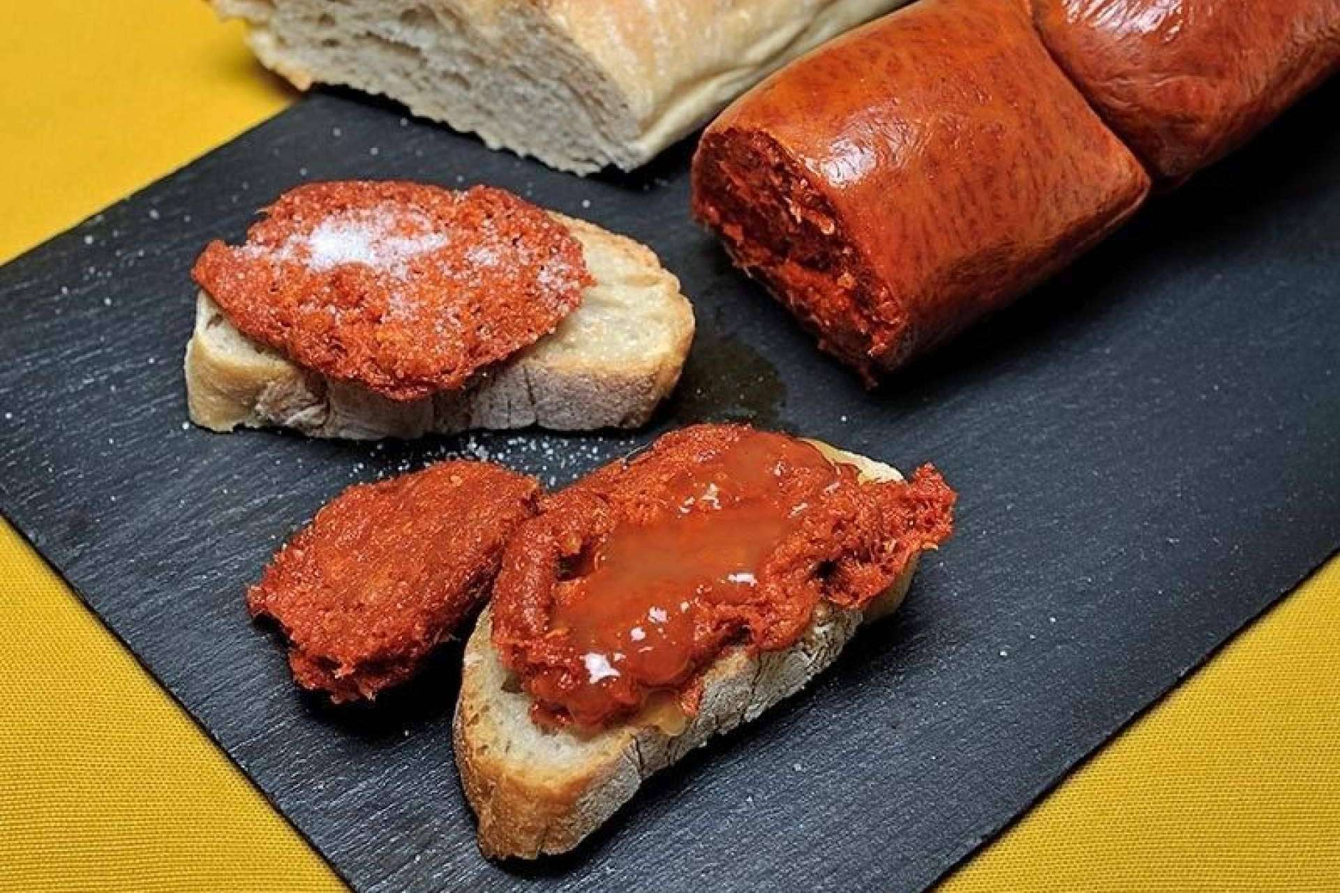 Adquirir en el catálogo de Gastronomic Spain la sobrasada de Mallorca