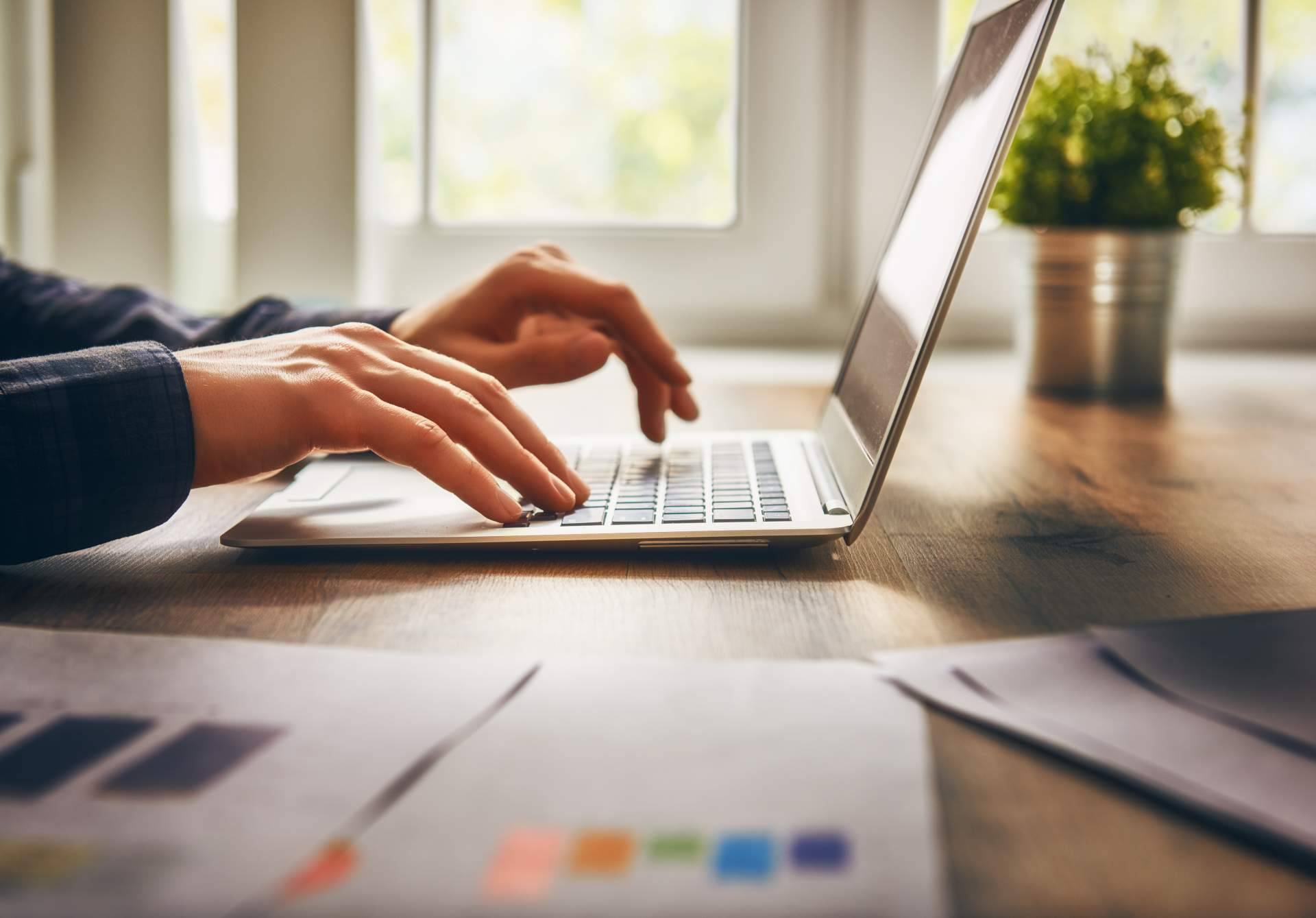 Razones para invertir en posicionamiento web si se tiene un negocio local en Sevilla