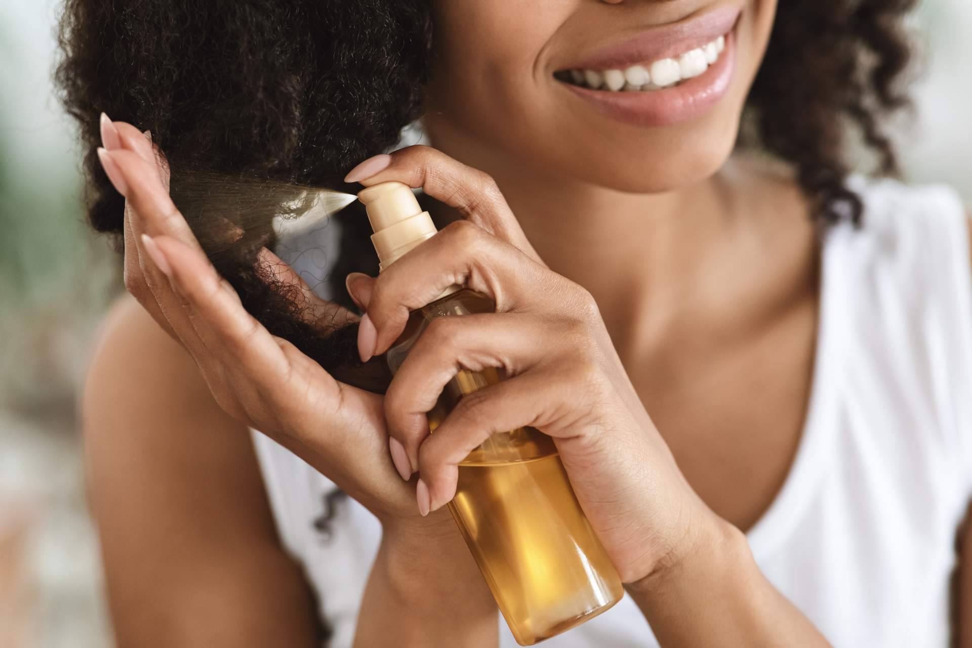 Cuidar el cabello adecuadamente con Pelo10, una tienda online de referencia en productos capilares