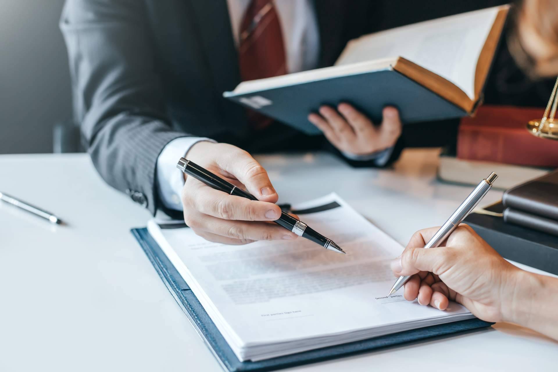 PFBERNAL Abogados, un despacho experto en extranjería con más de 20 años de experiencia