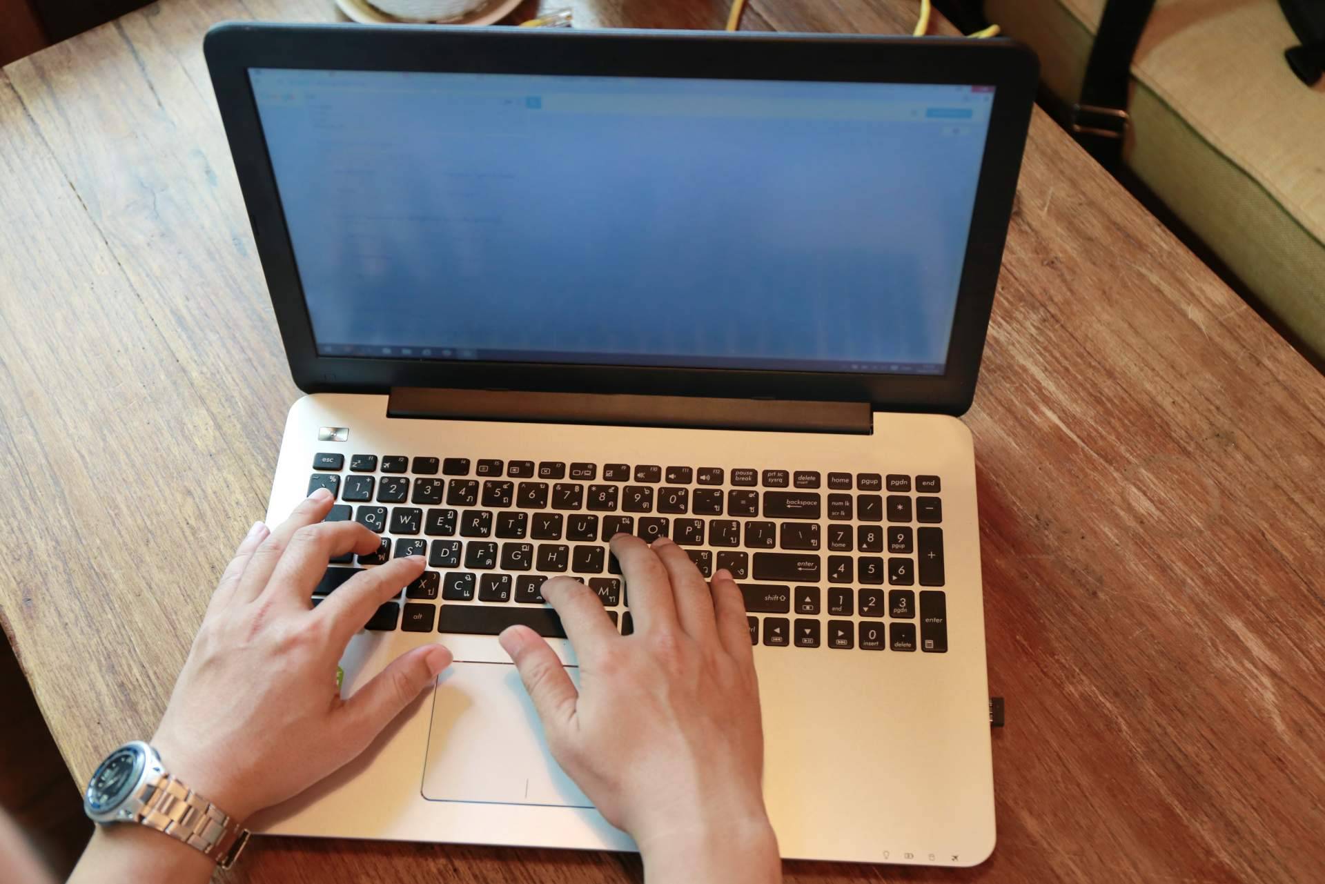 Parafrasear y resumir textos con una herramienta online gratis