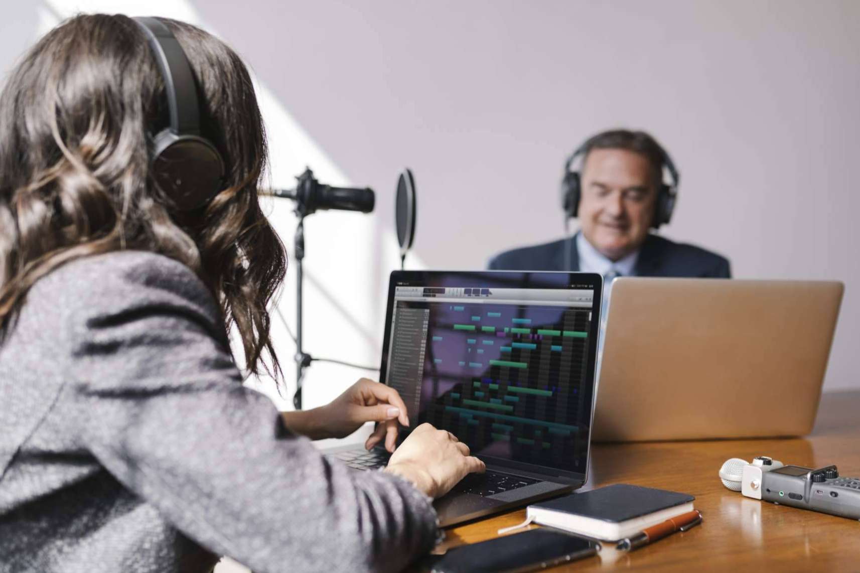 Las entrevistas en pódcasts son importantes para construir su autoridad y credibilidad