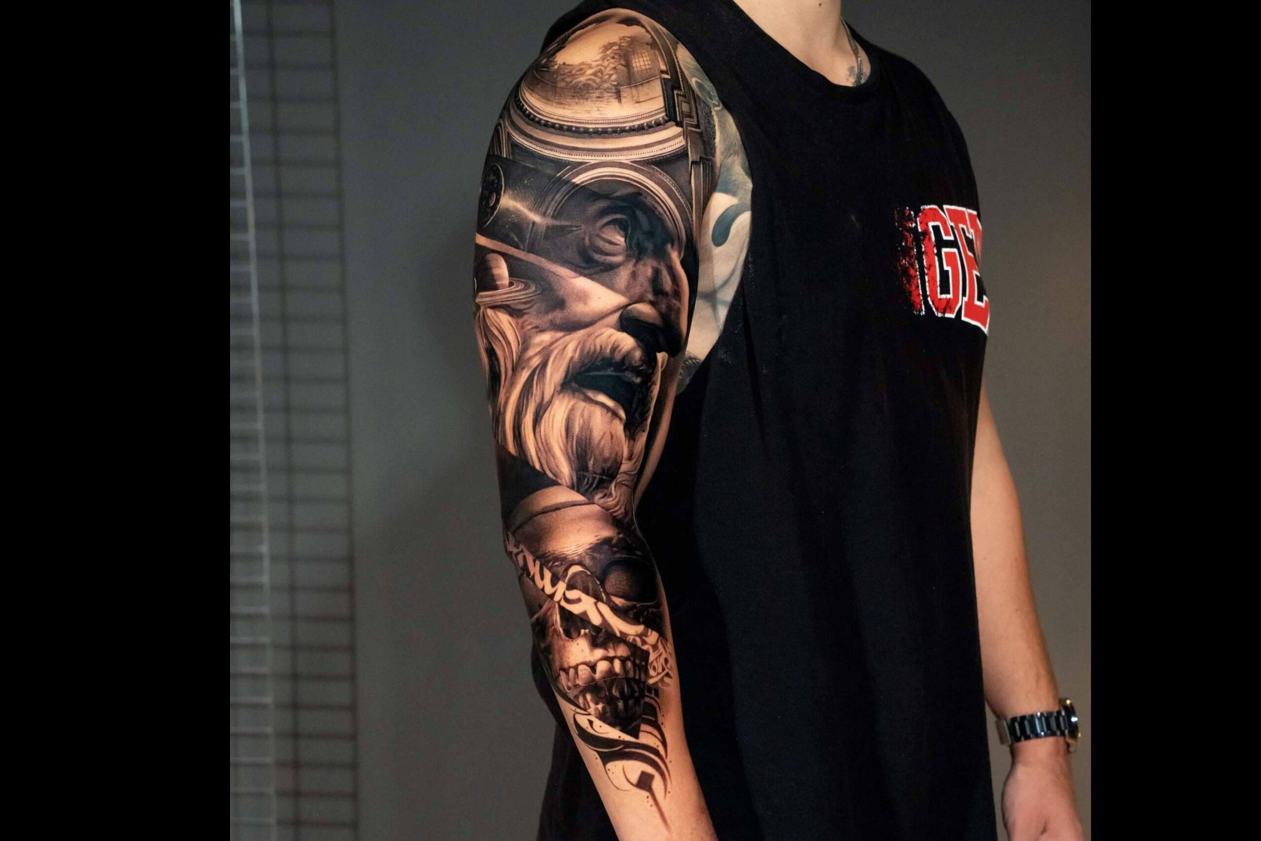 La plataforma Habbility lanza su más reciente curso de tatuaje para brazo completo