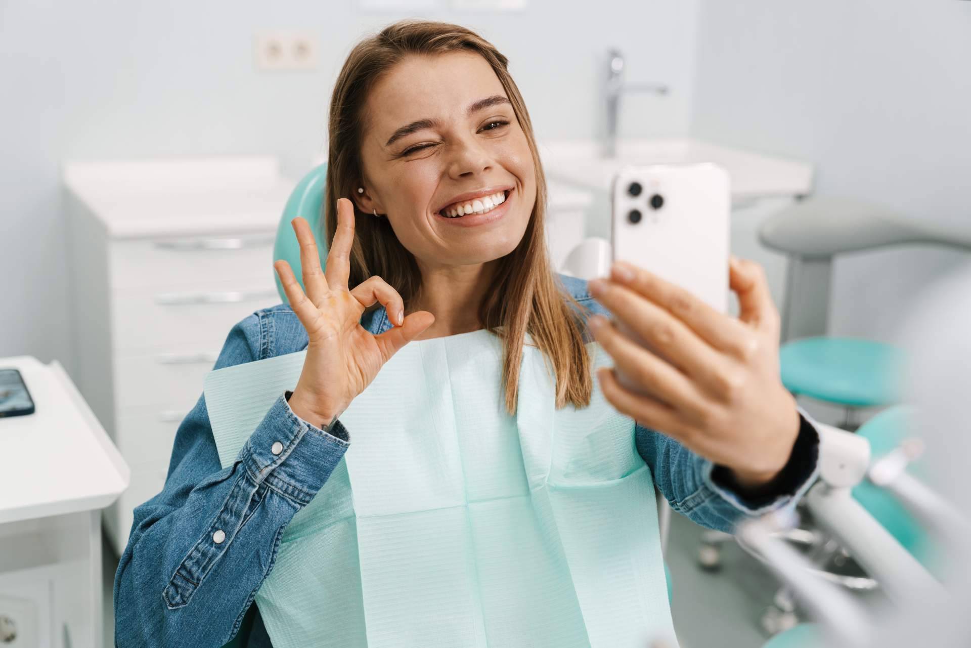 Todo tipo de tratamiento para la estética dental con los profesionales de ResidentLive