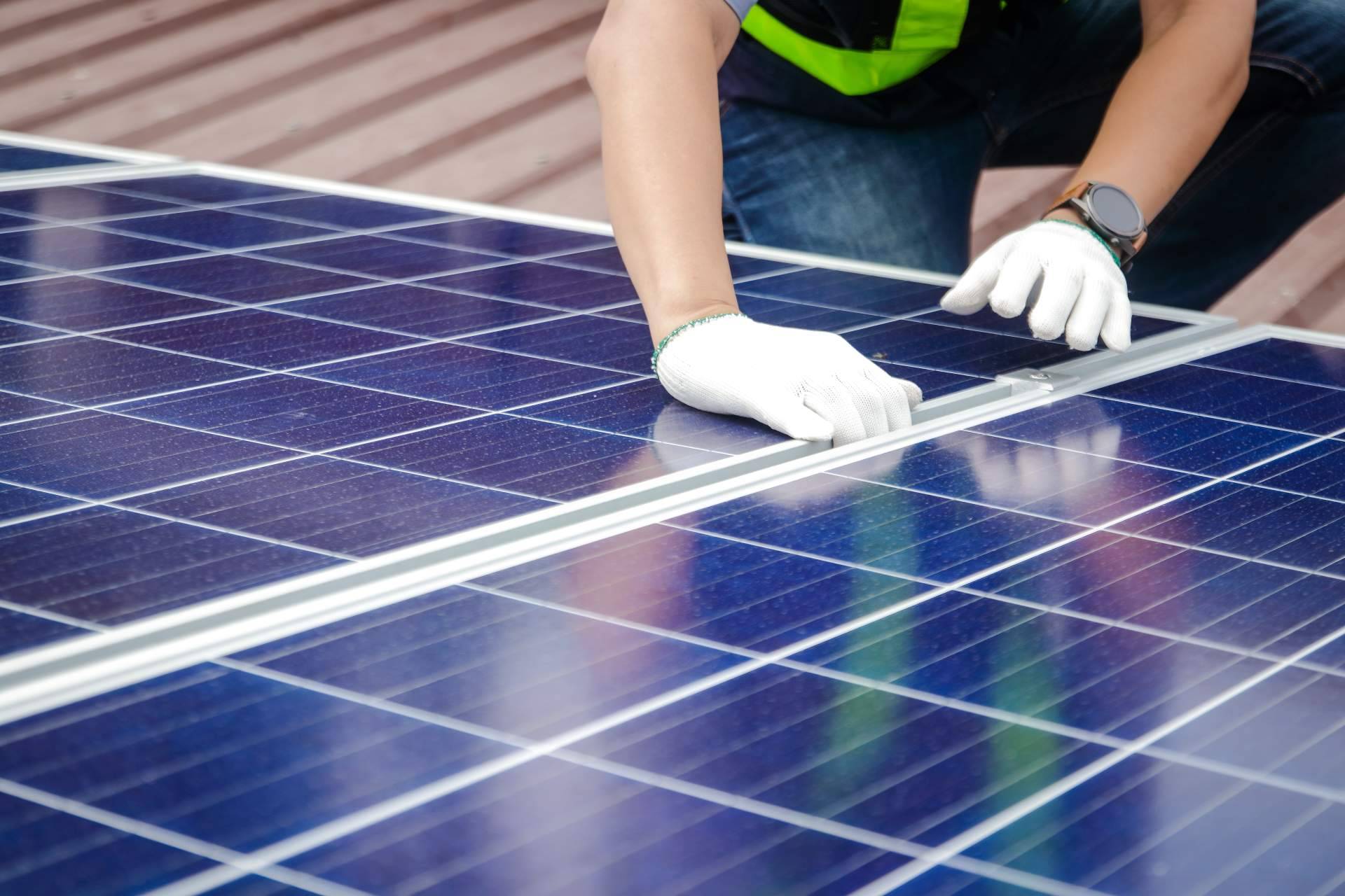 La eficiencia energética y las placas solares