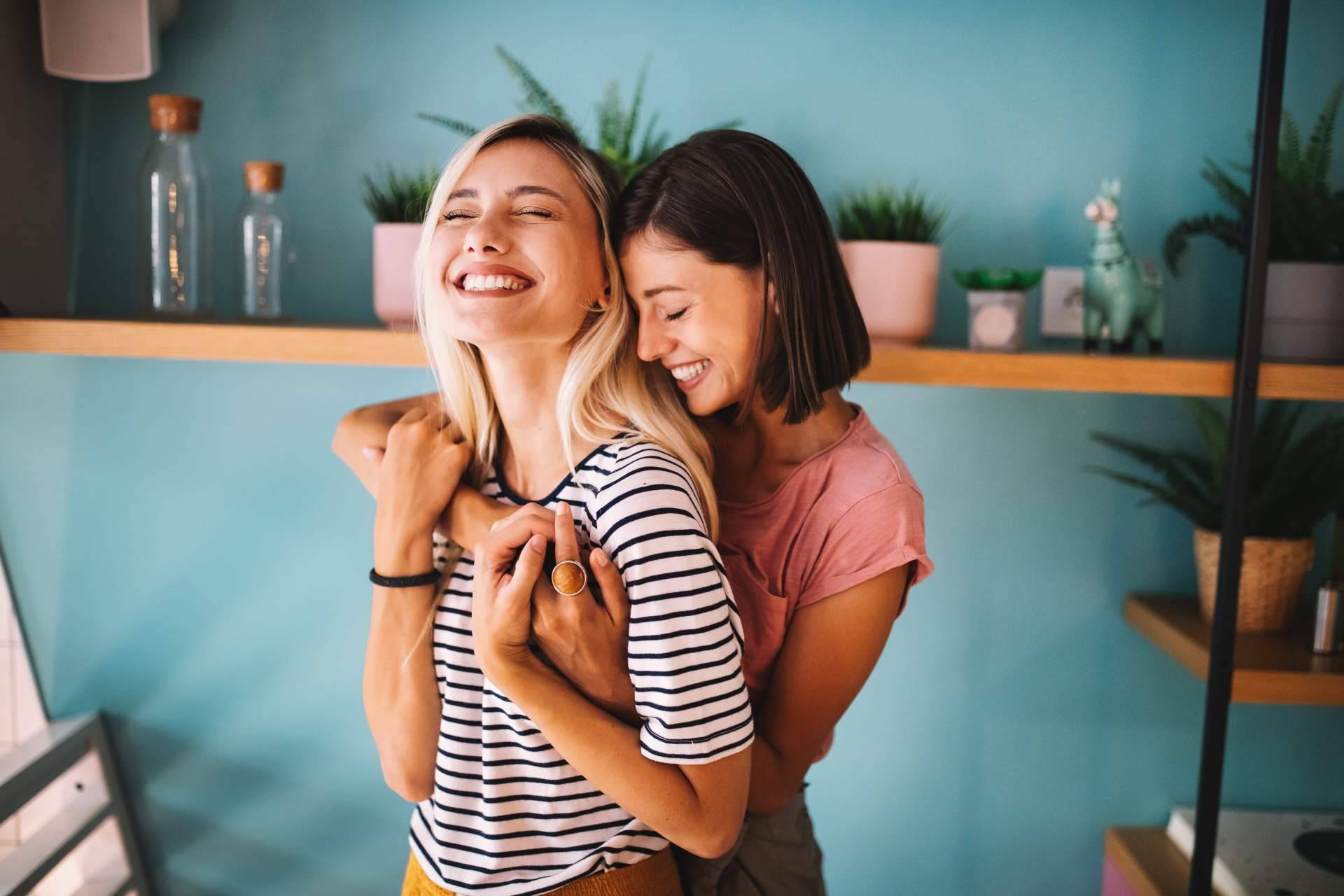 Esconder mensajes de amor para la pareja, consejo de Libido Loves