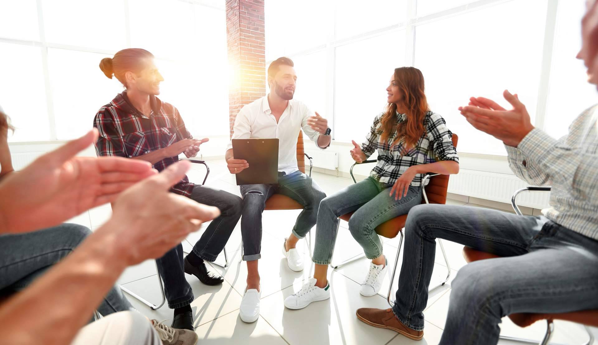 ¿Cómo puede transformar la vida de las personas el coaching motivacional de ChVmpion Mind?