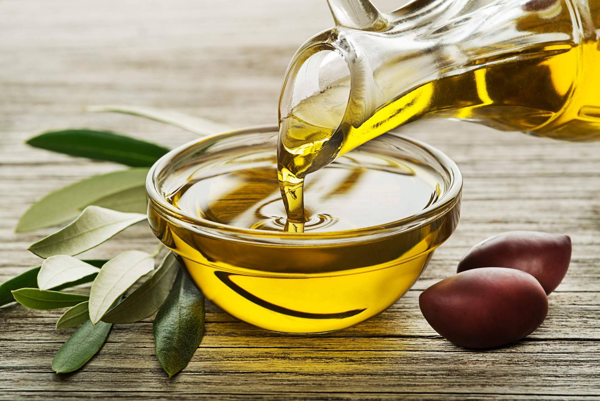 Las diferencias entre el AOVE y el aceite de oliva, por Spanish-oil.com