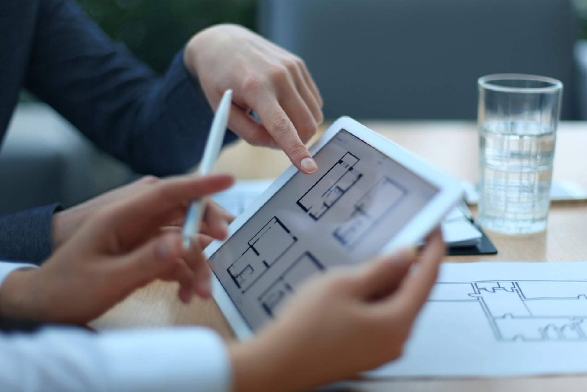 El presente inmobiliario de Chile, con Ingenieros Corretajes