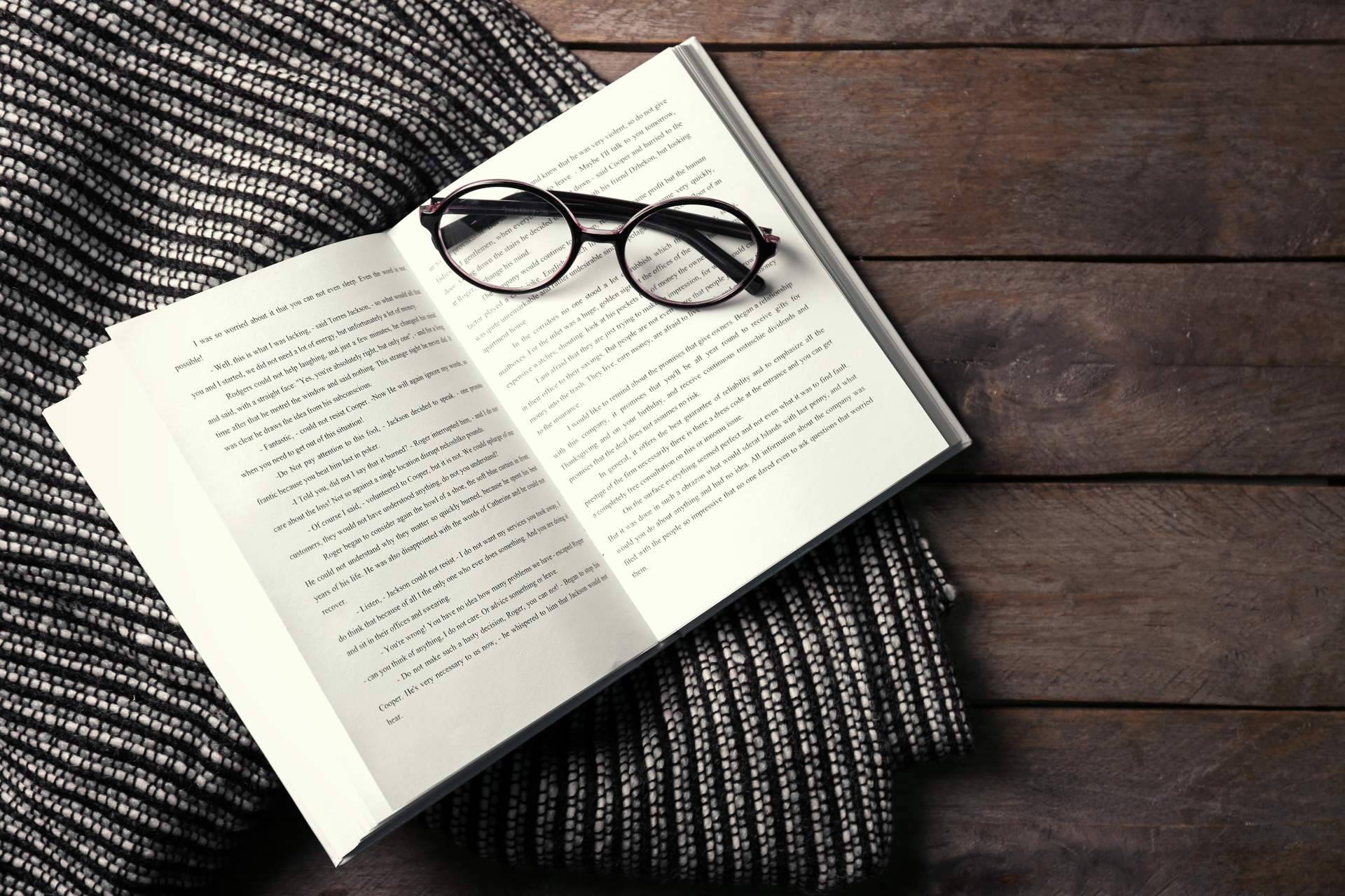El libro de Javier Ramos, El Mago, revela los secretos de las leyes del universo