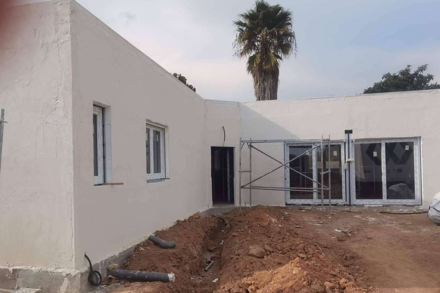 Infinity Group construye casas modulares