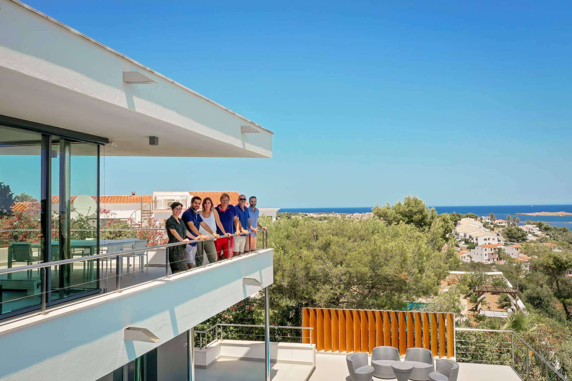 Una agencia inmobiliaria de confianza situada en Menorca, Home Menorca