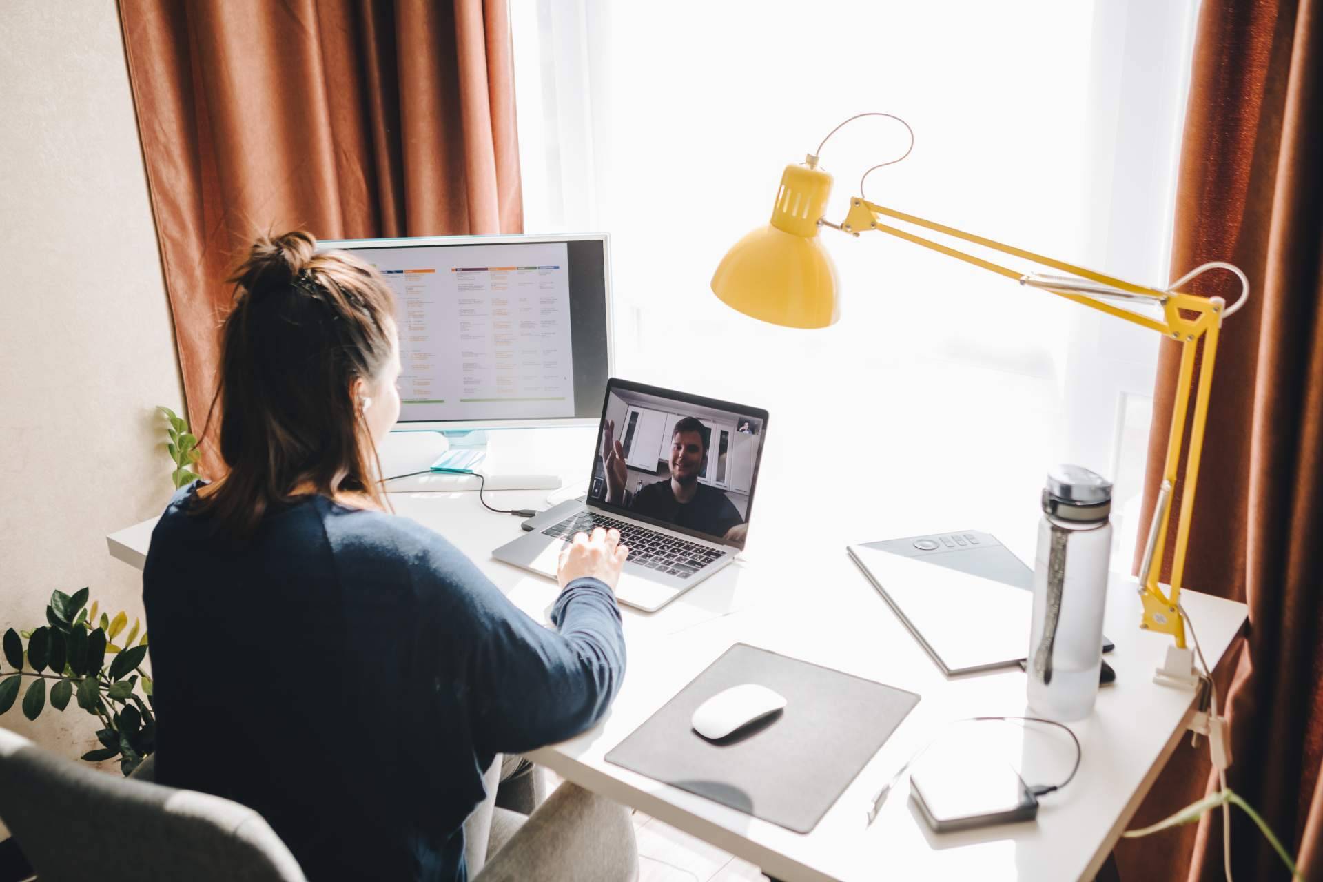 Softmachine sobre cómo gestionar los tiempos de trabajo en entornos híbridos