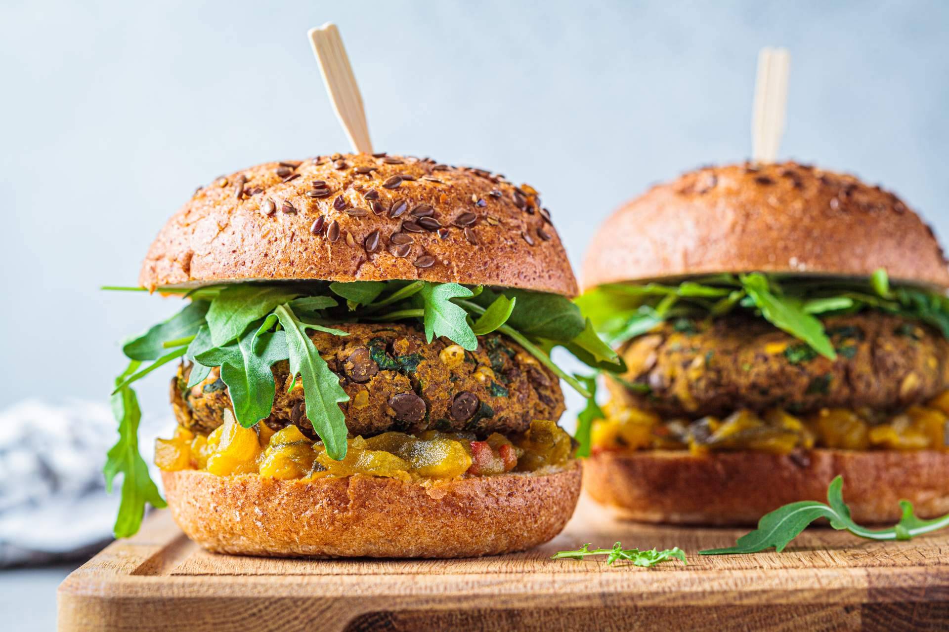 Alimentación vegana y Mediterranean Superfoods, la proteína texturizada a base de guisante y haba