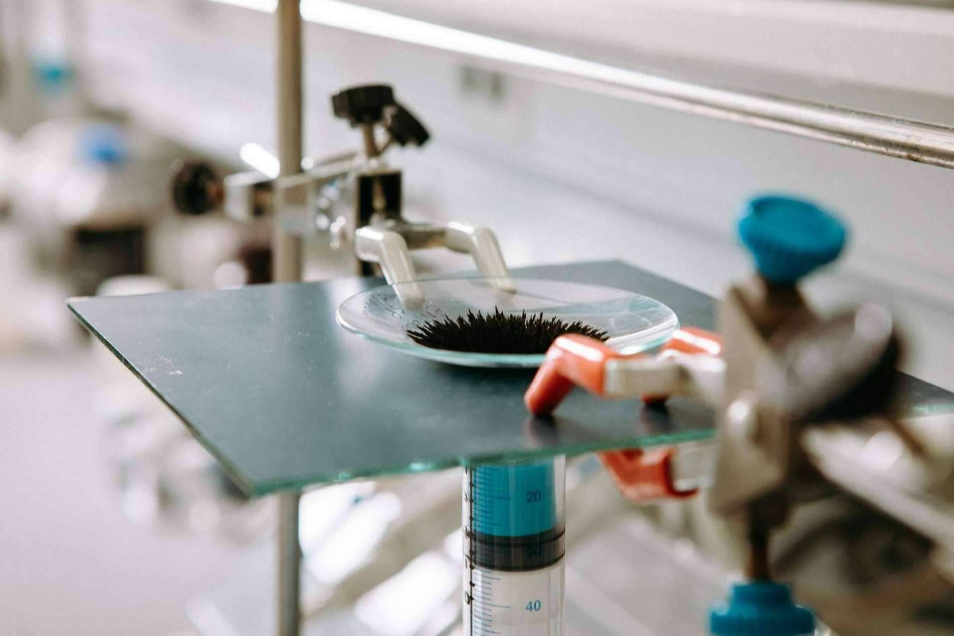 Nanopartículas de hierro y sus aplicaciones, por Calpech