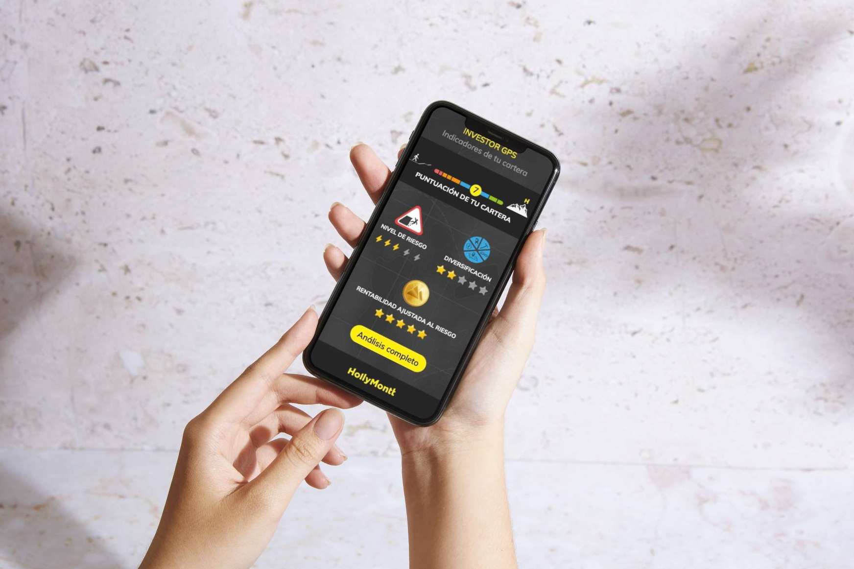 Para aprender a invertir en los mercados financieros, HollyMontt presenta su innovador simulador de inversiones en una nueva versión gamificada