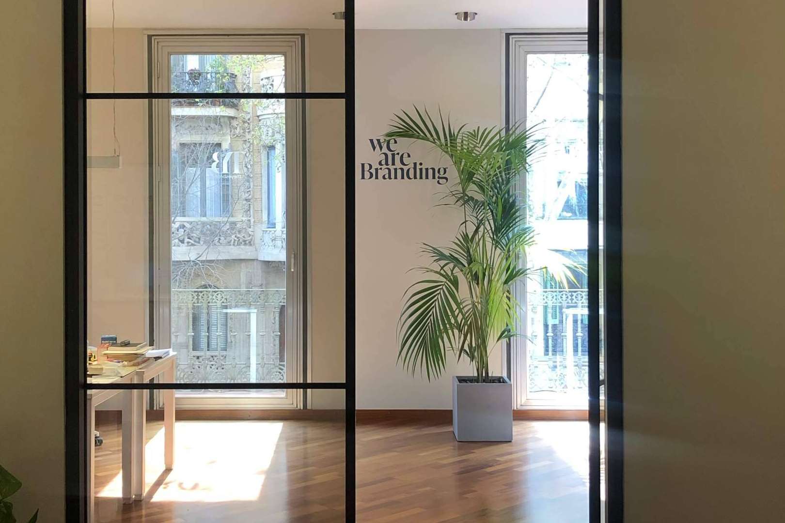 ¿Por qué contar con una agencia de diseño gráfico para el desarrollo de una marca?
