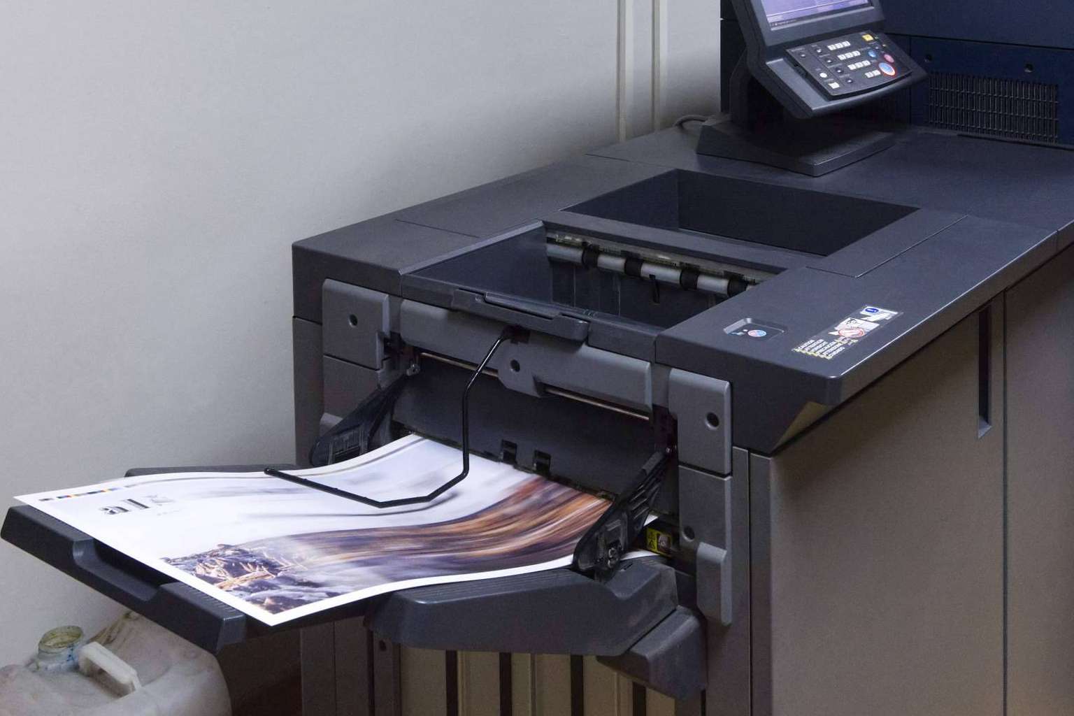 Merchandising realizado en papel, con Ediciones Alsur