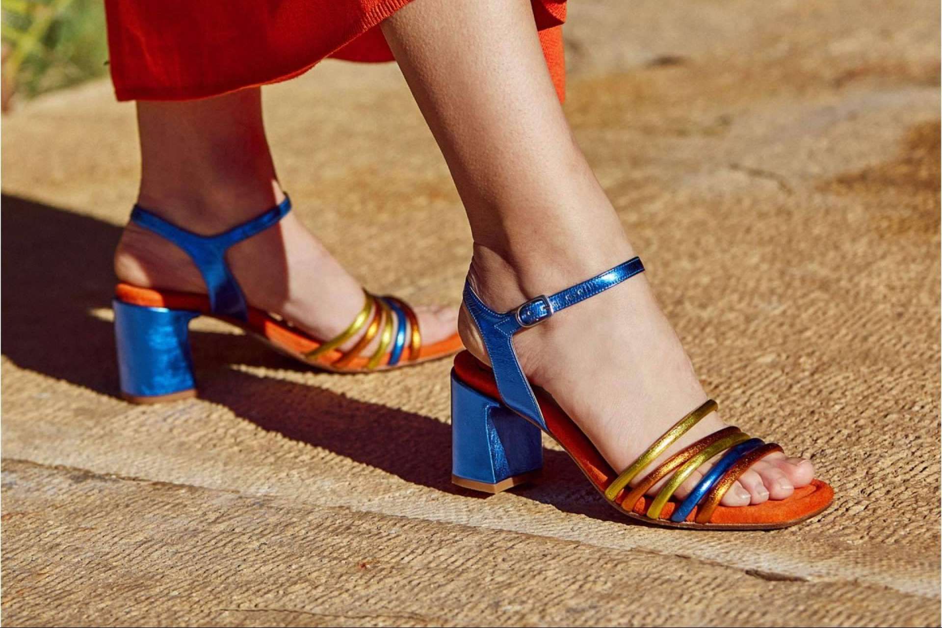 Sandalias planas para un verano lleno de estilo y comodidad