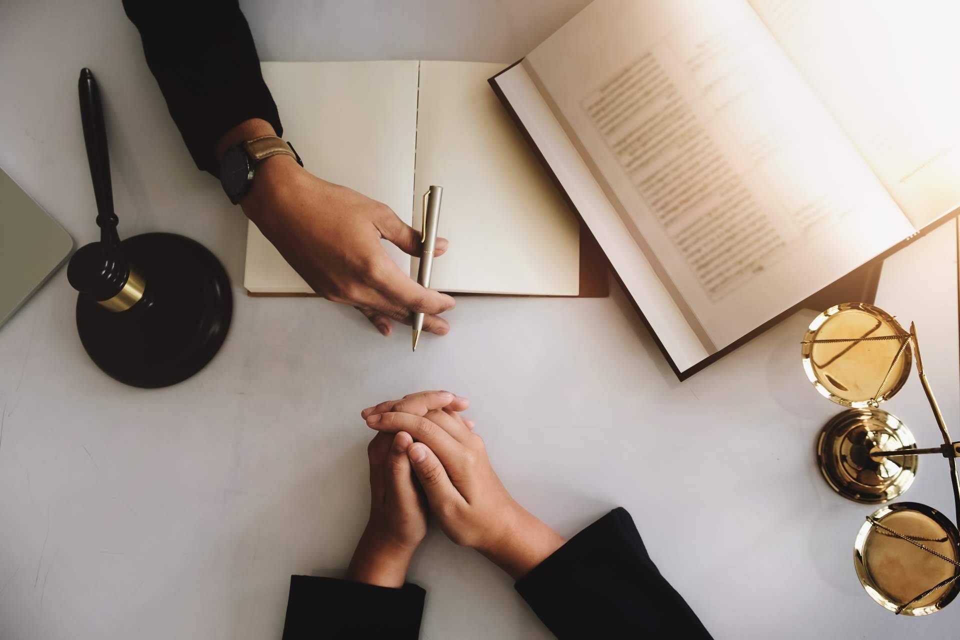 Sucesión de la empresa familiar, de la mano de Giménez-Salinas Abogados