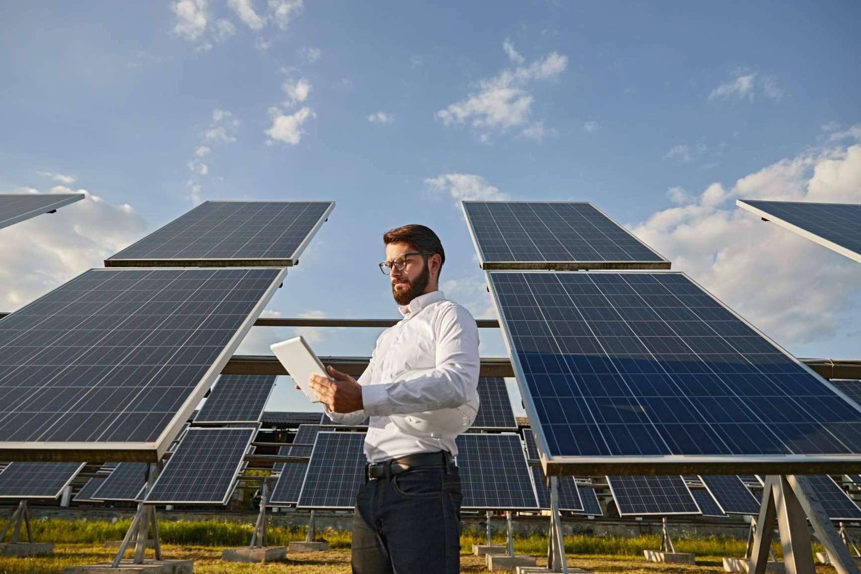 Solomnia facilita la obtención de una mayor energía con sus módulos solares fotovoltaicos
