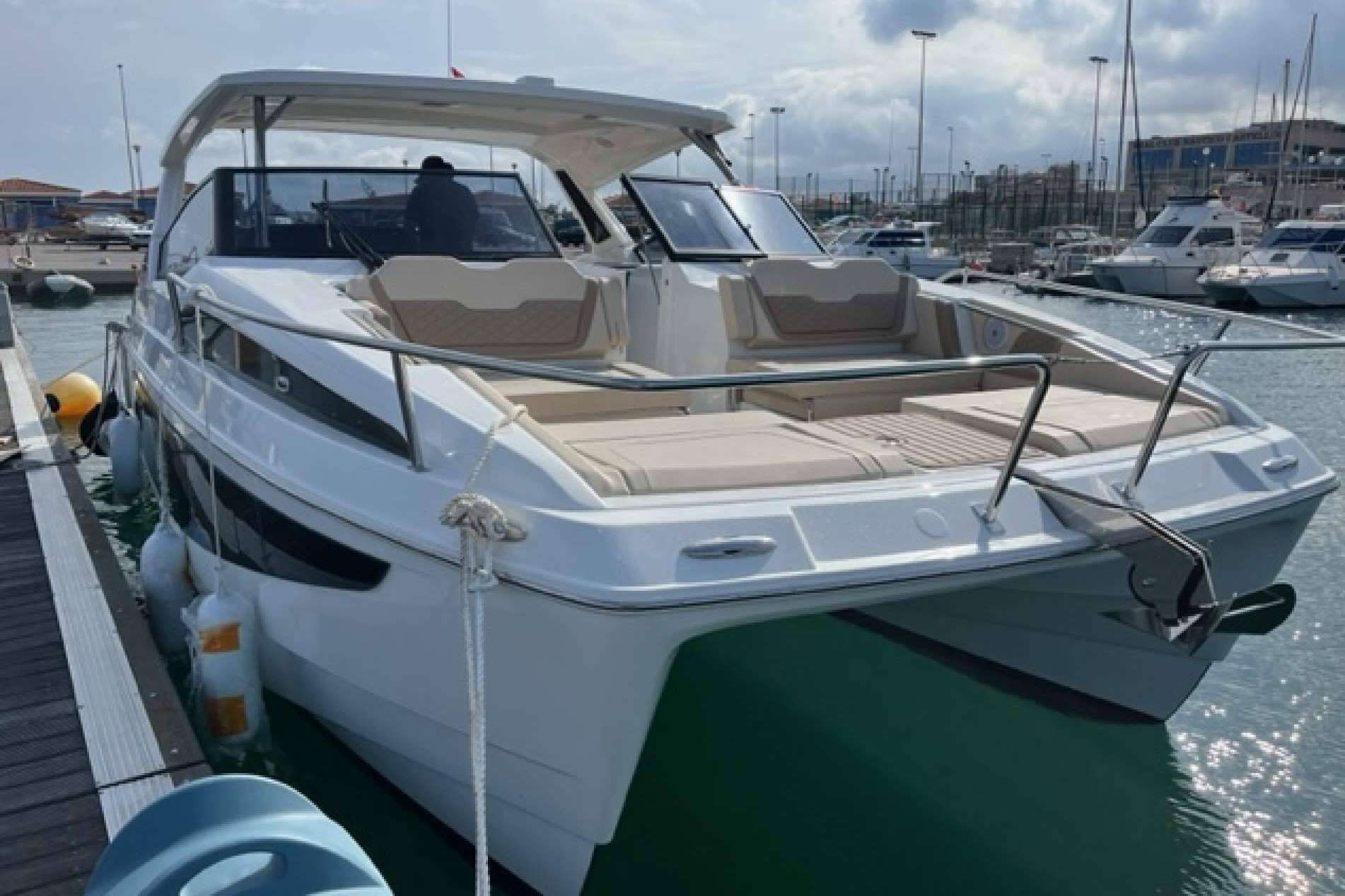 Teca sintética 4deck, de la mano de Nautic Services