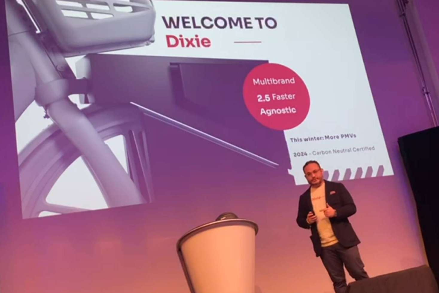 YUP alcanza la mención especial a través de su nuevo parking para micromovilidad en los Micromobility startup awards